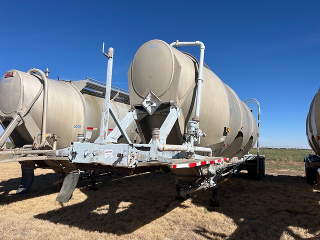 1973 Heil JET15 12000 cft T/A Pneumatic Bulk Trailer 1973 Heil JET15 12000 cft T/A Pneumatic Bulk Trailer
