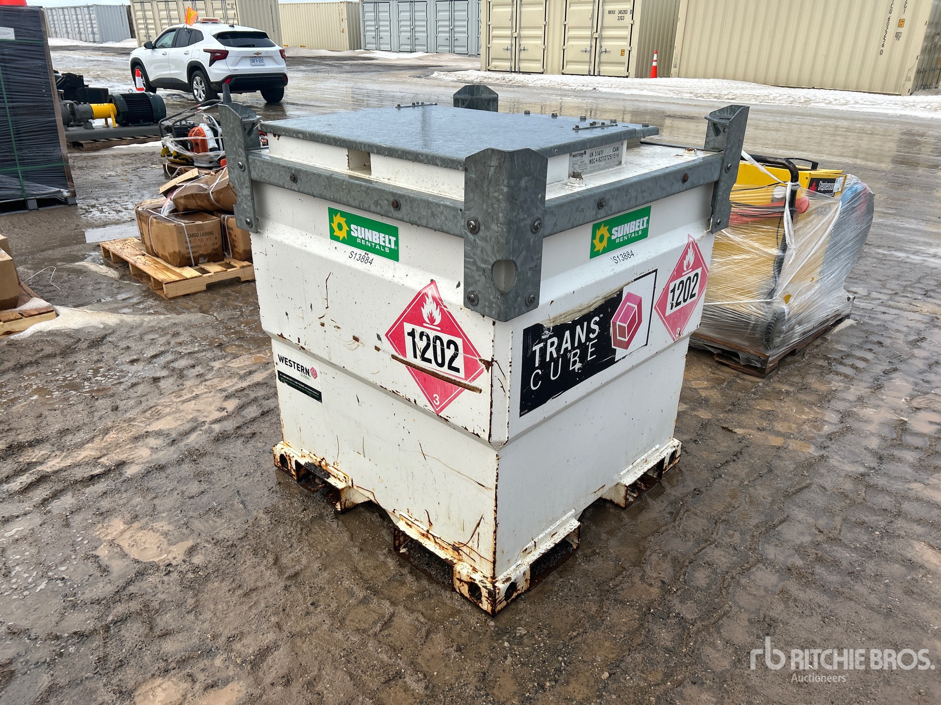 General Appearance with Picture, Right Rear Corner