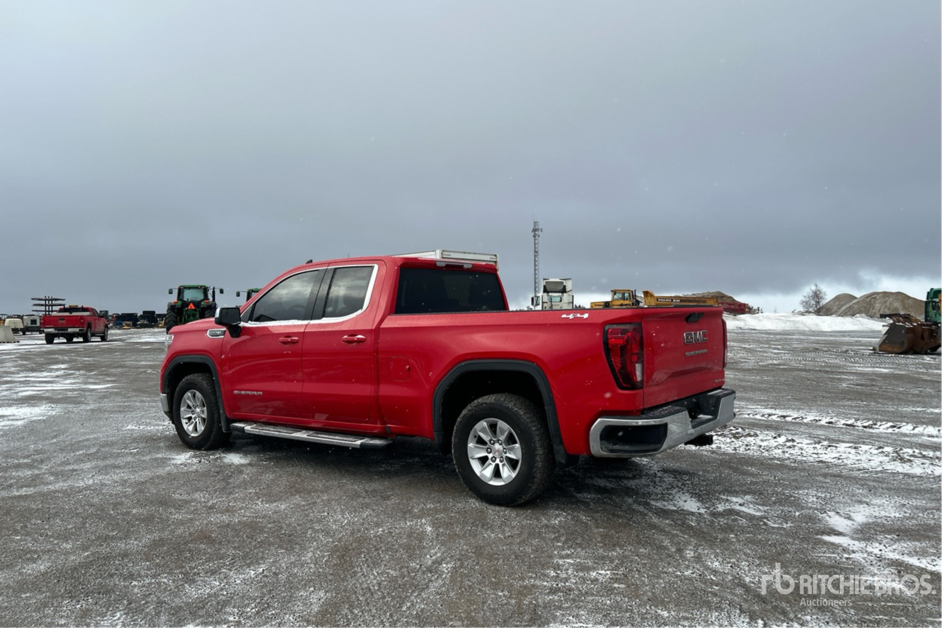 General Appearance with Picture, Left Rear Corner