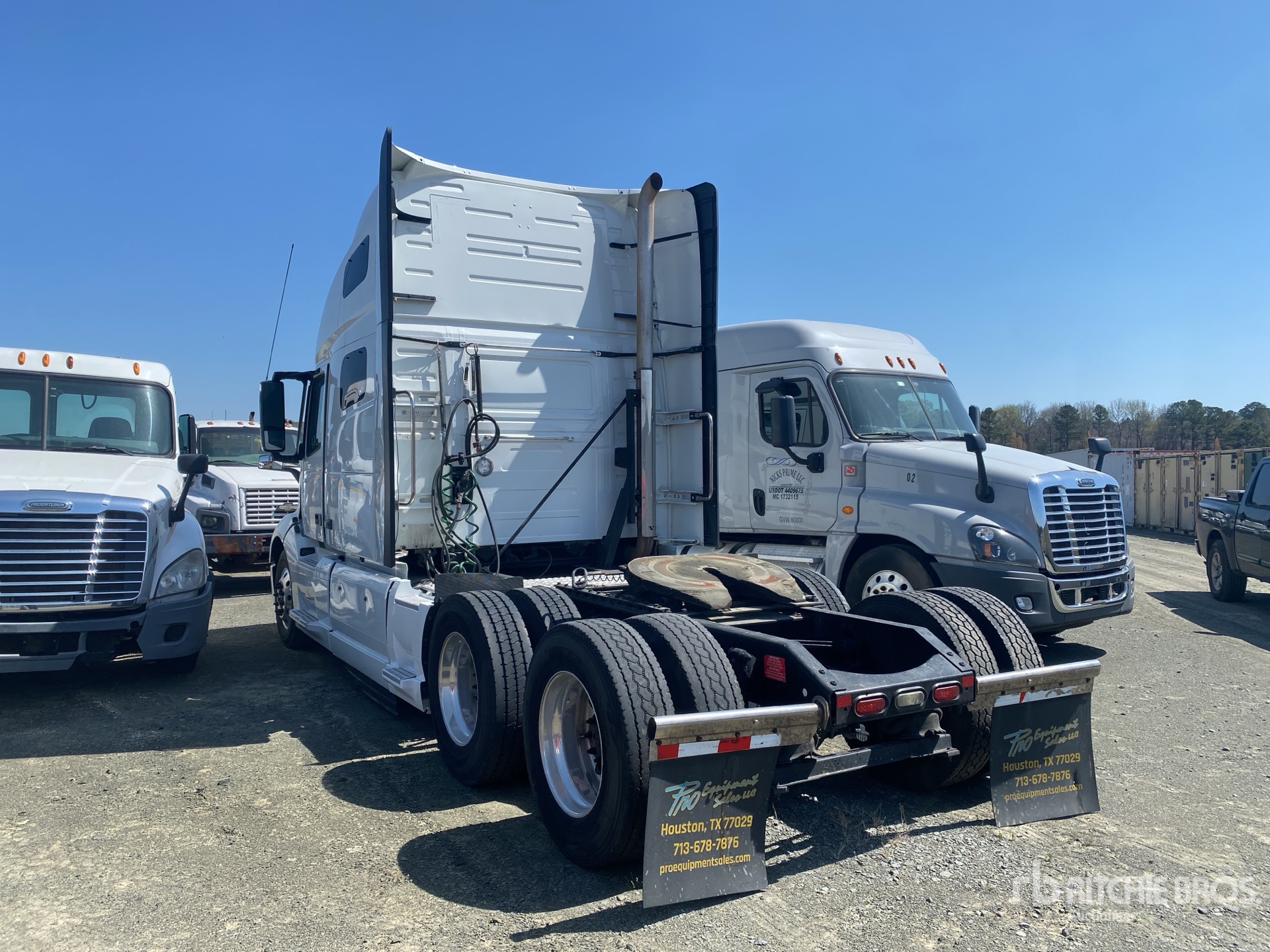 General Appearance with Imagen: esquina trasera izquierda