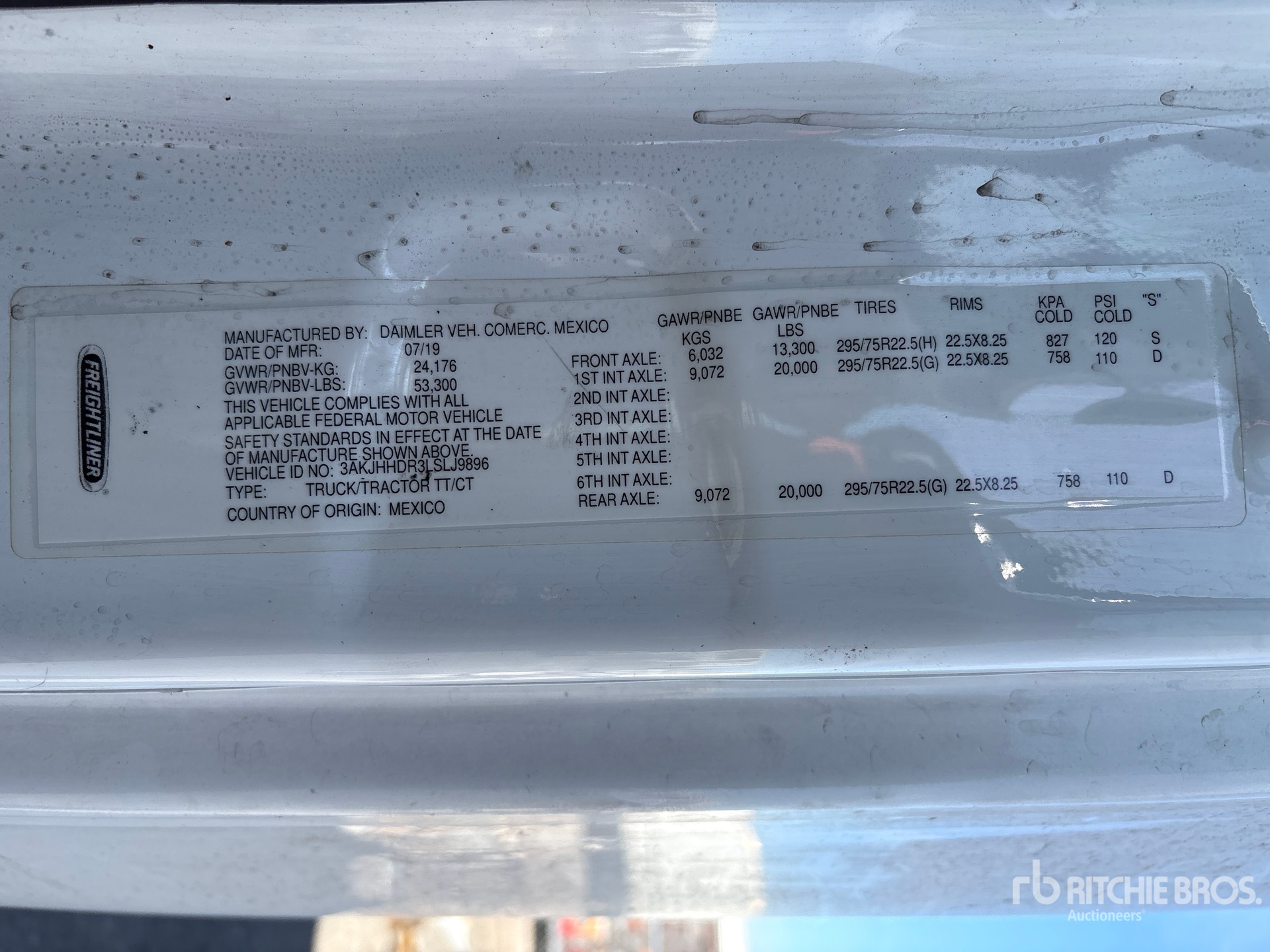 General Appearance with Serial Number / VIN