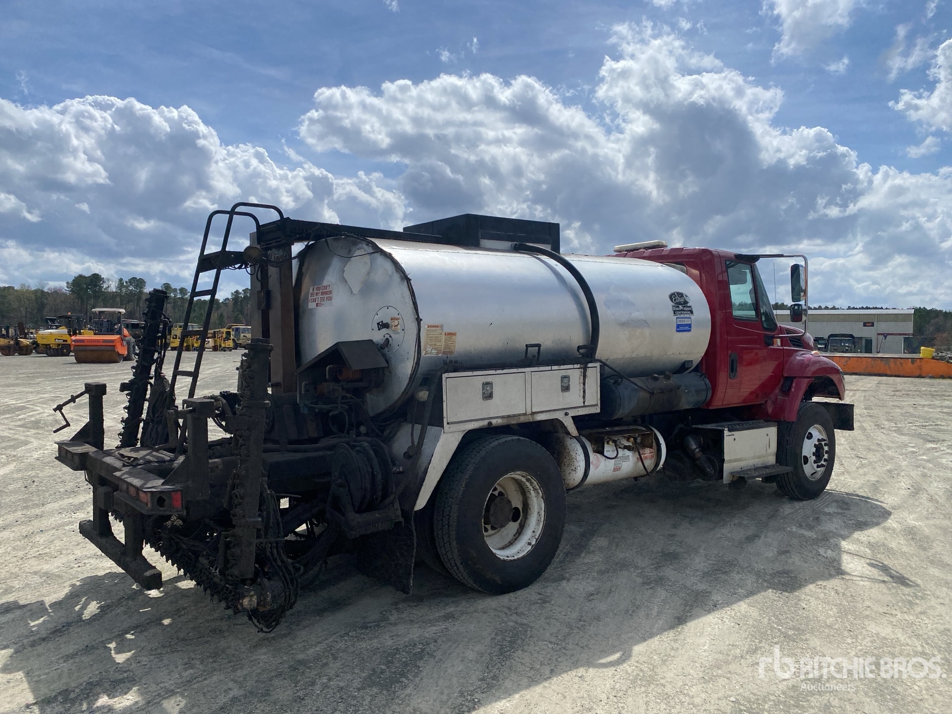 General Appearance with Imagen: esquina trasera derecha