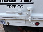 Configuration with Tailgate Latch