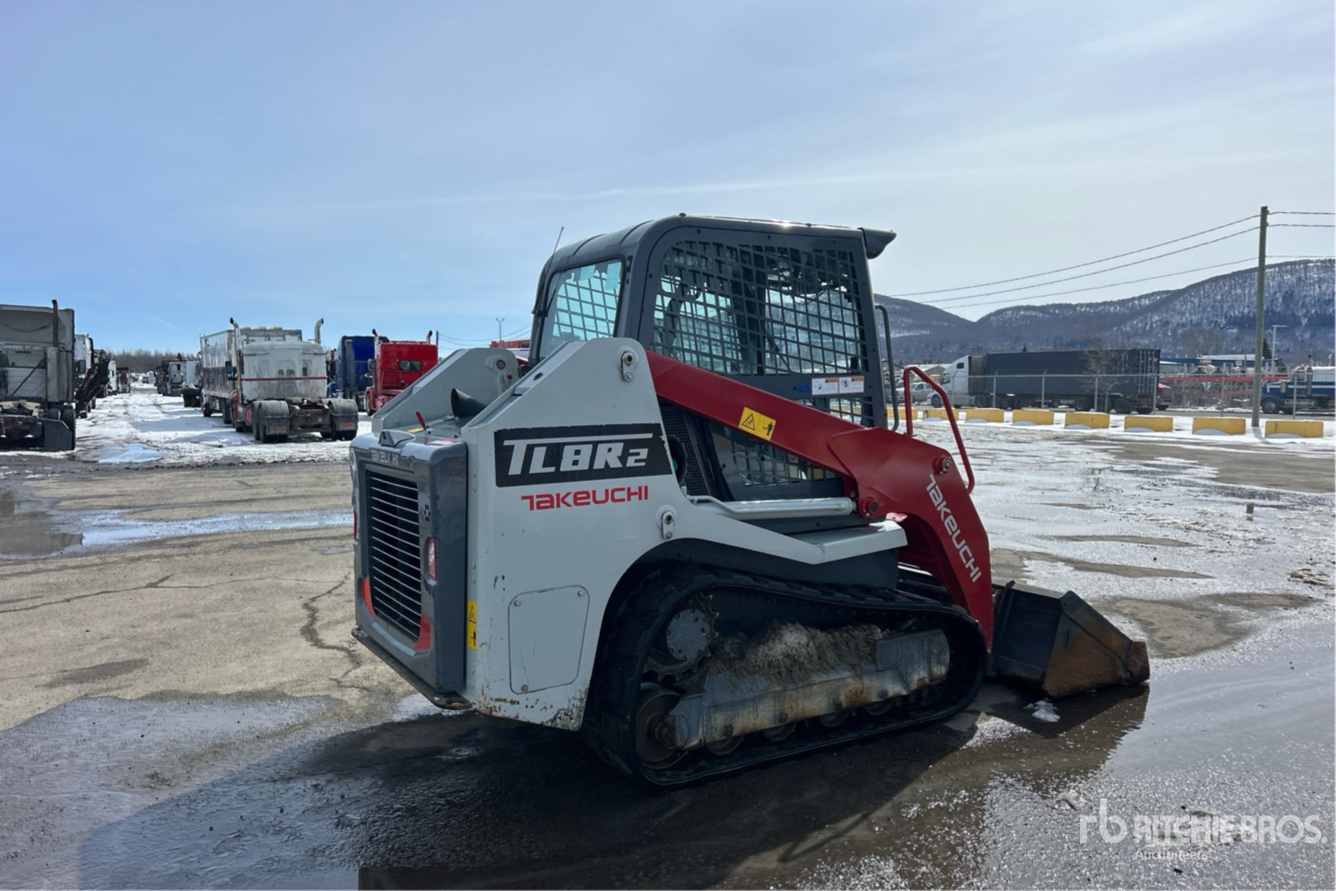 Aspect général with Image, coin arrière droit