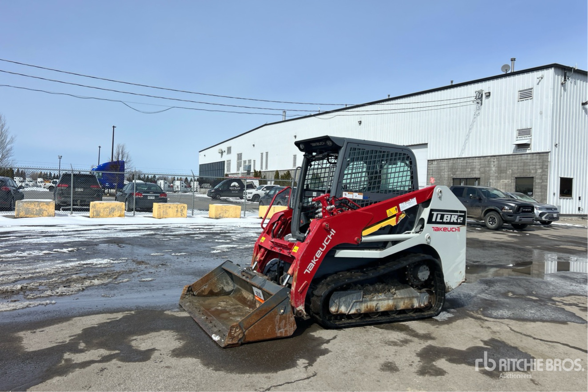 Aspect général with Image, coin avant gauche