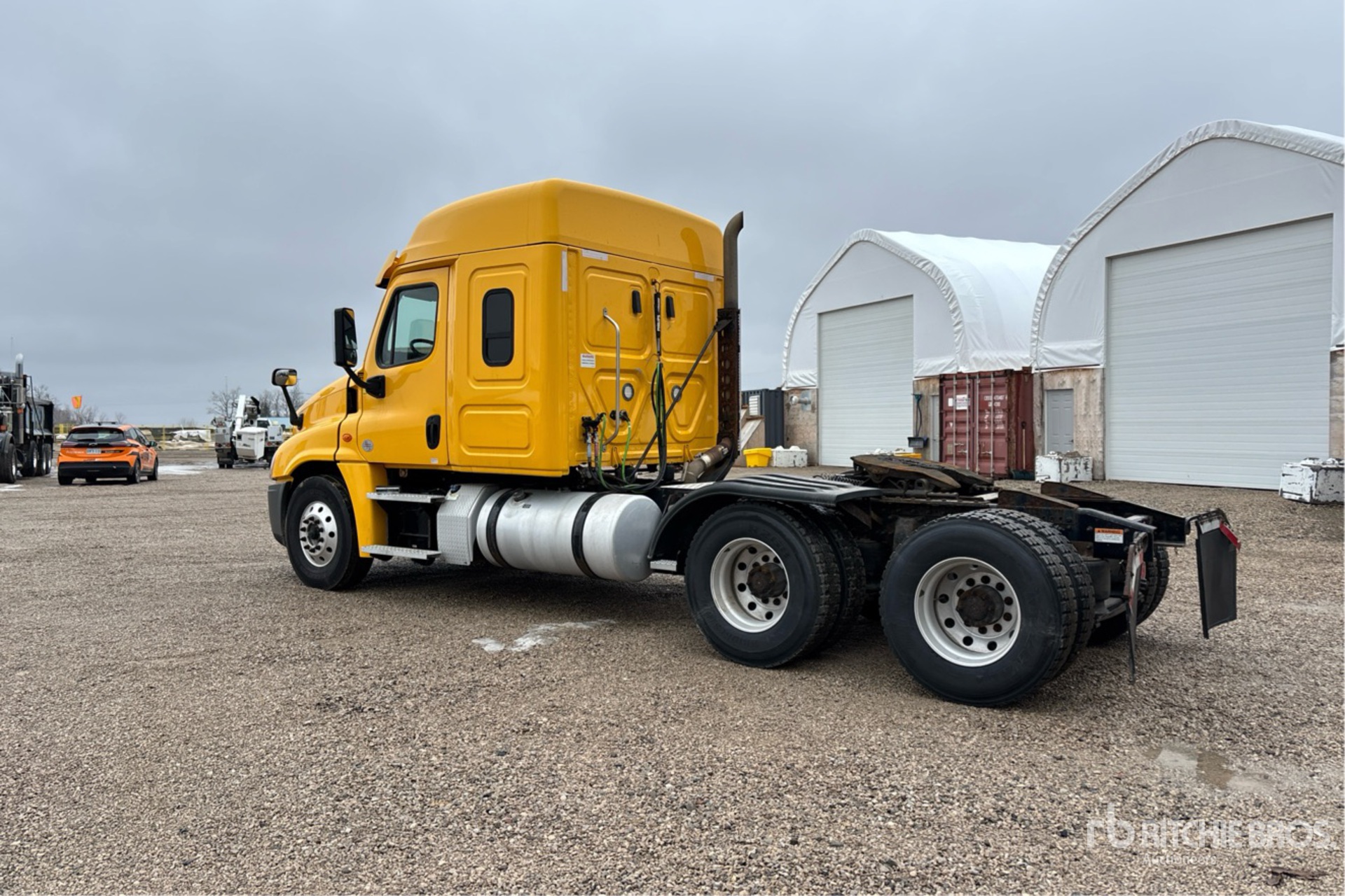 General Appearance with Picture, Left Rear Corner