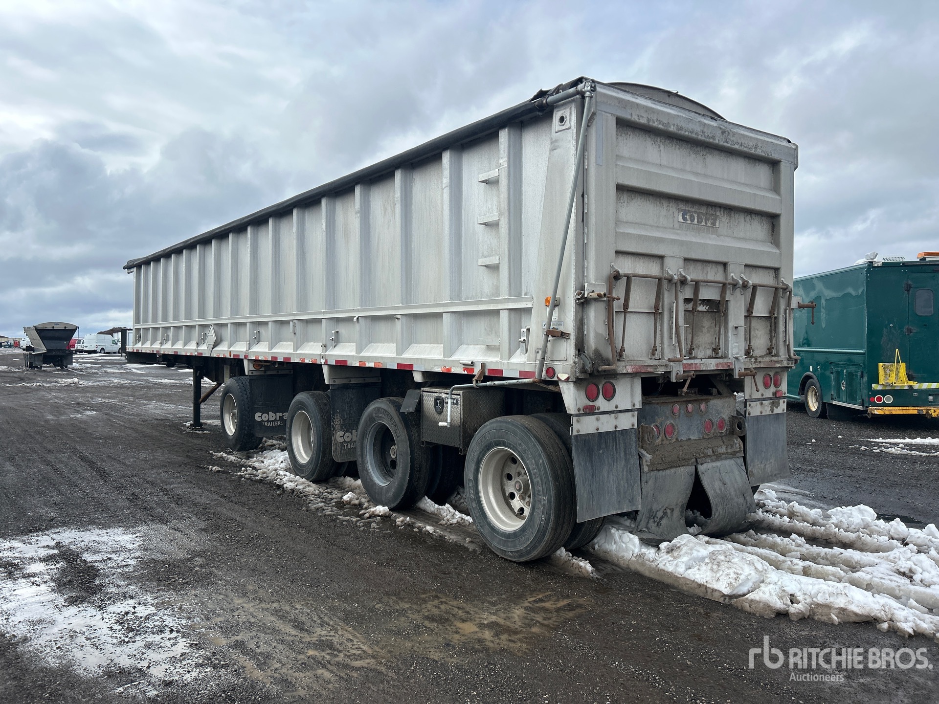 General Appearance with Imagen: esquina trasera izquierda