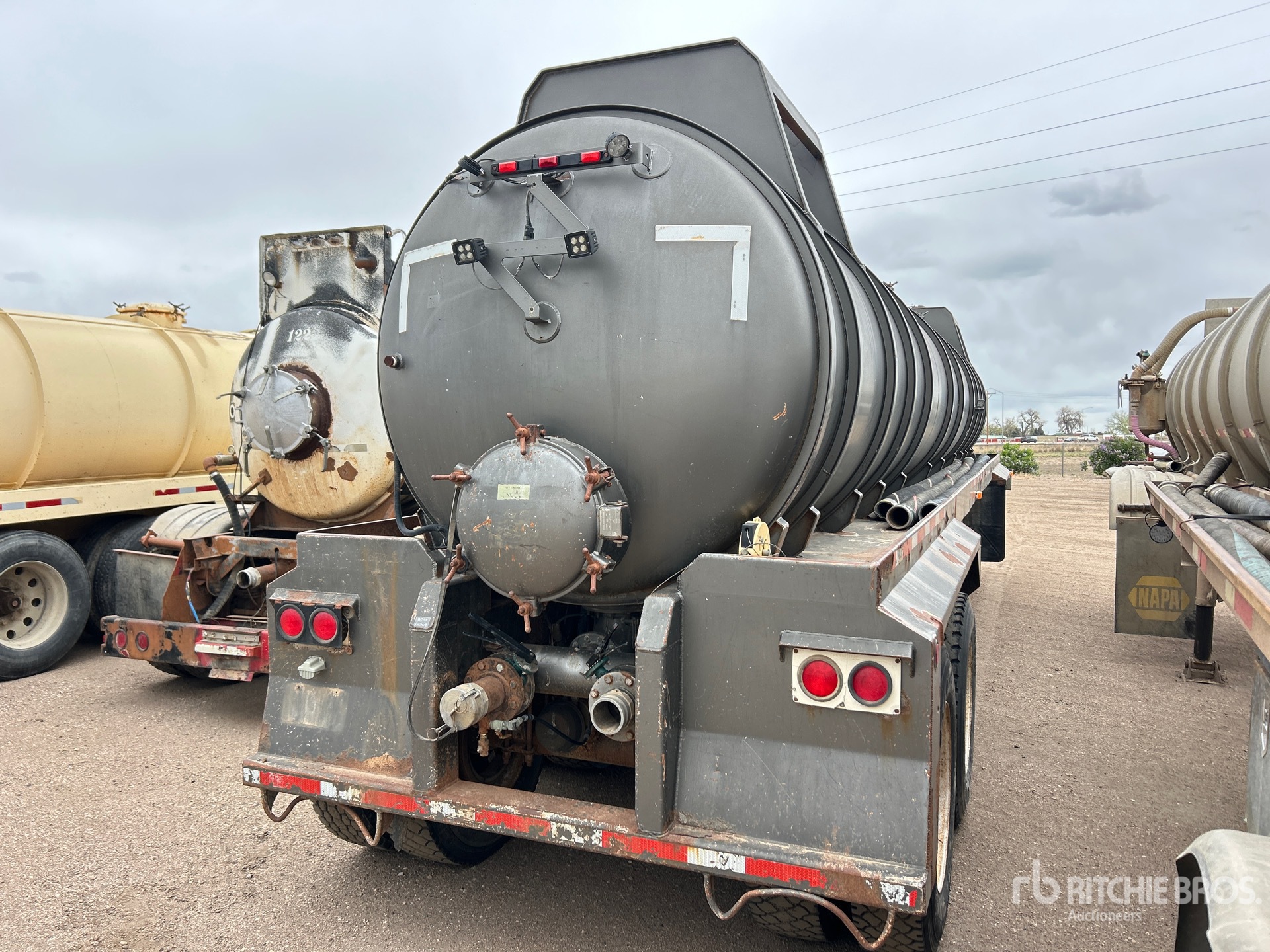 General Appearance with Zdjęcie, prawy dolny róg