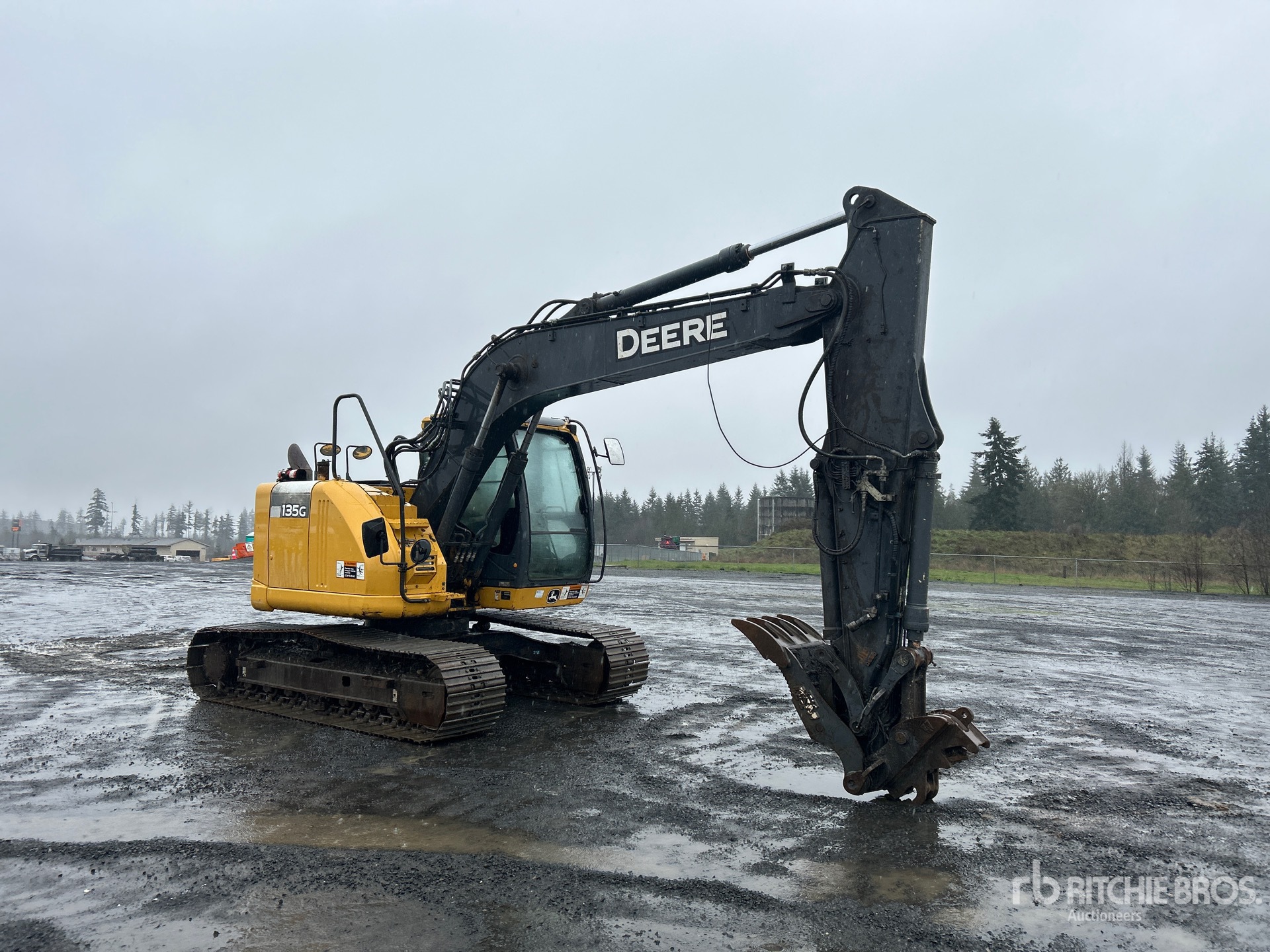 General Appearance with Picture, Right Front Corner