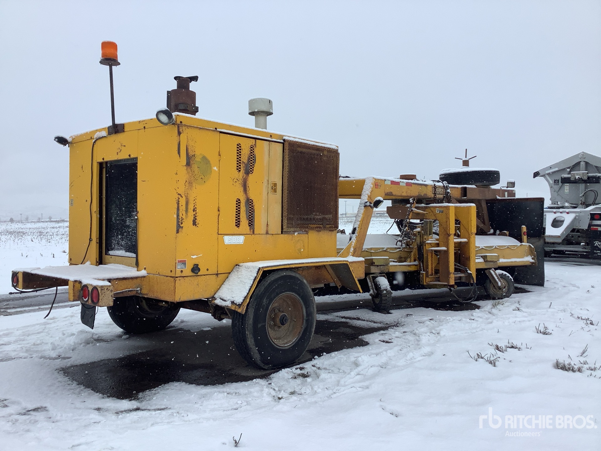 Aspect général with Image, coin arrière droit