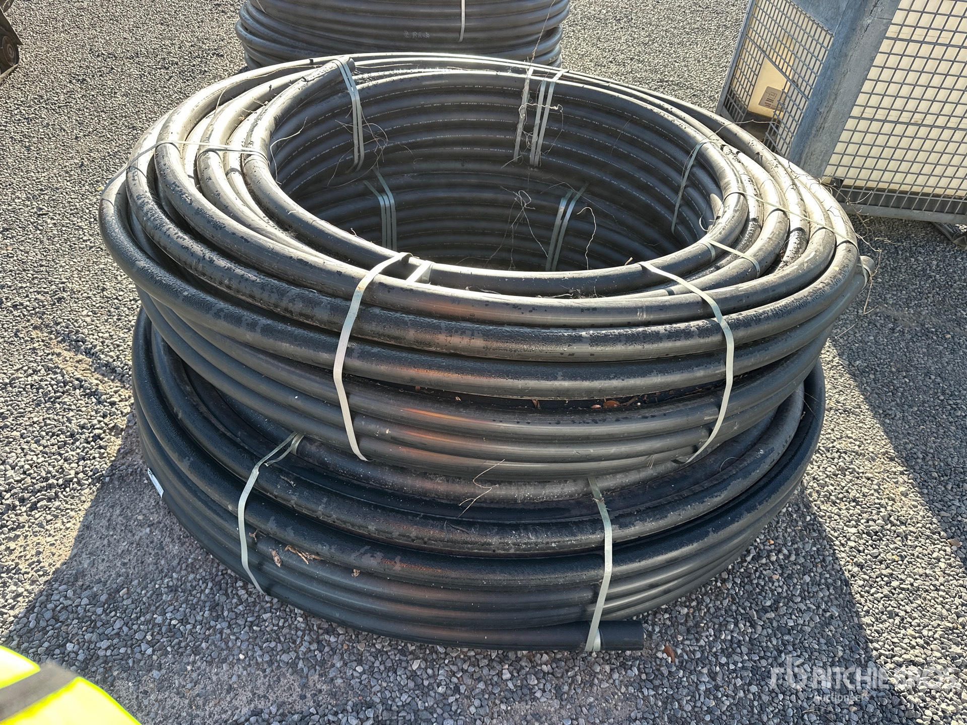 General Appearance with Bild, Ecke hinten links