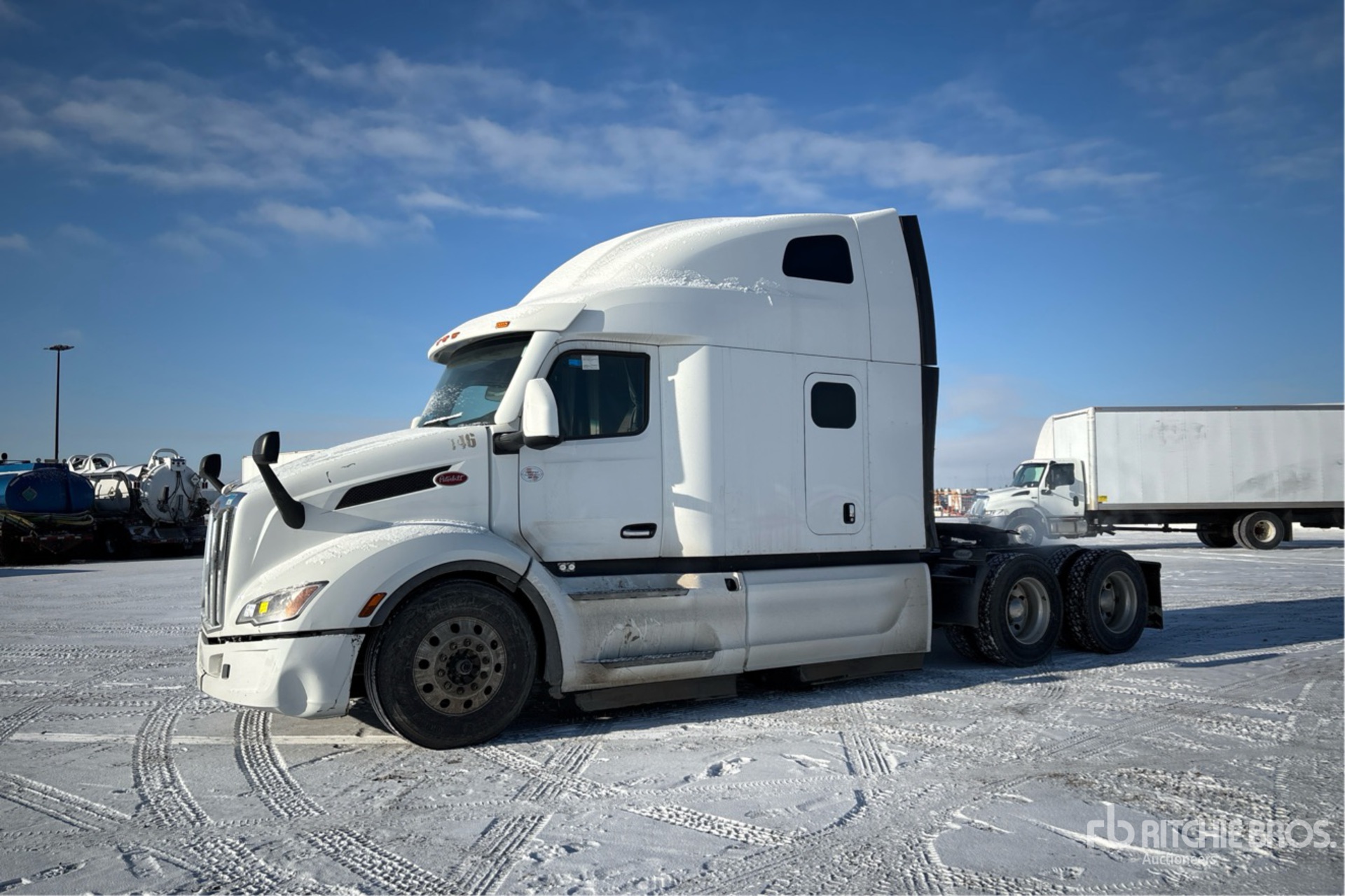 General Appearance with Picture, Left Front Corner