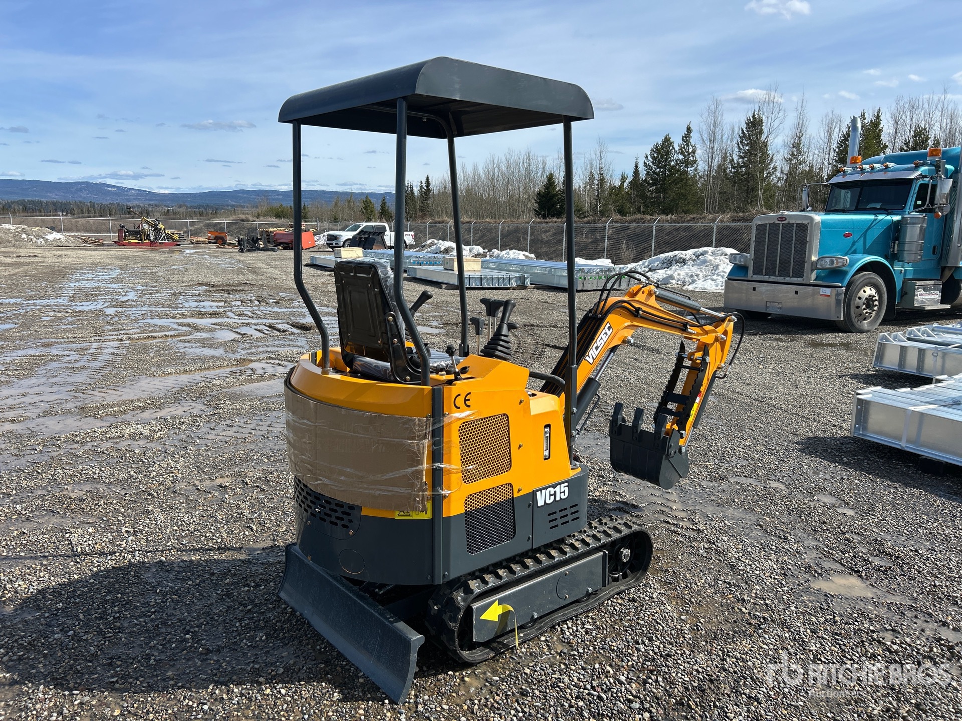 General Appearance with Picture, Right Rear Corner