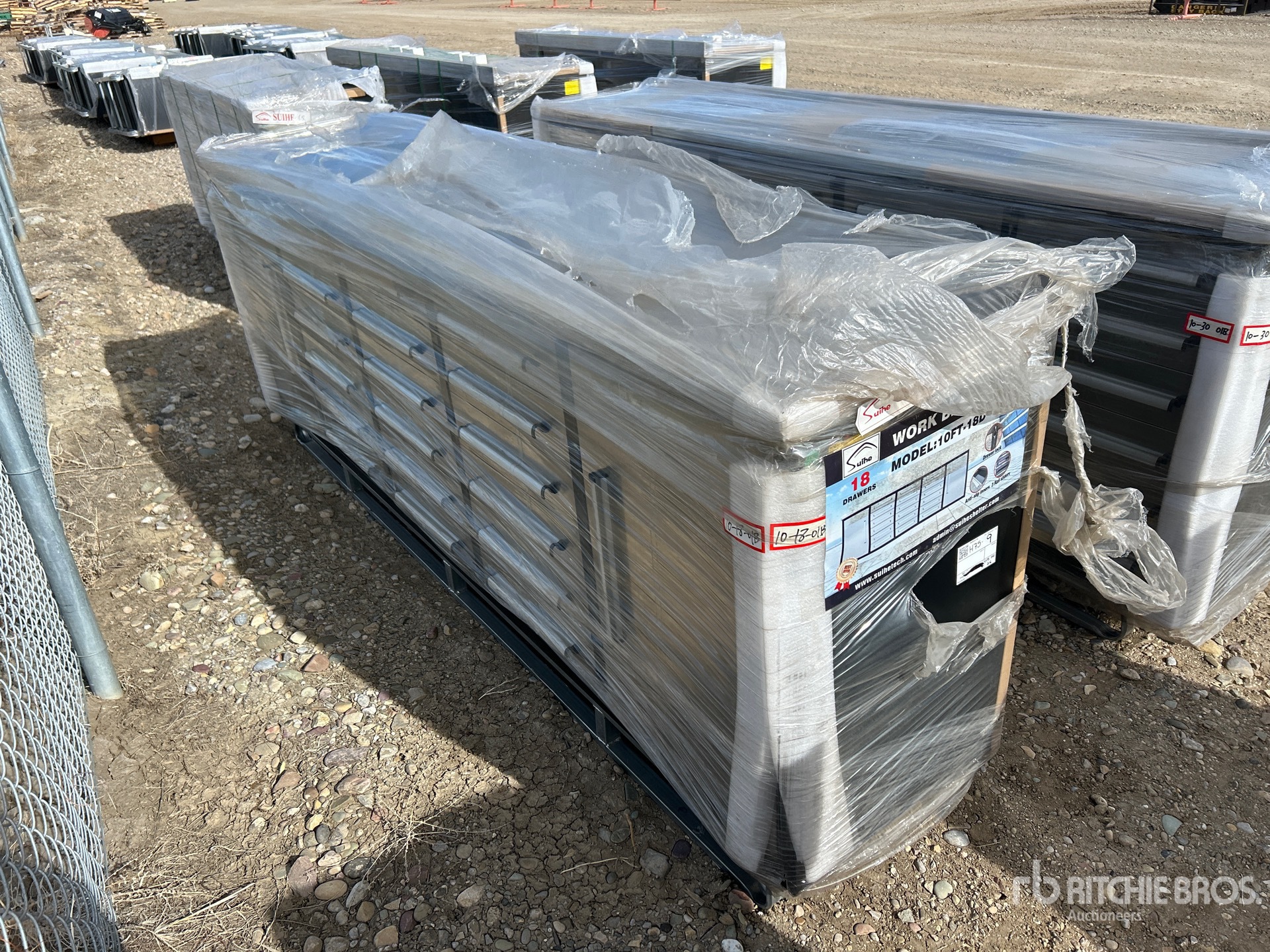 General Appearance with Bild, Ecke vorne links