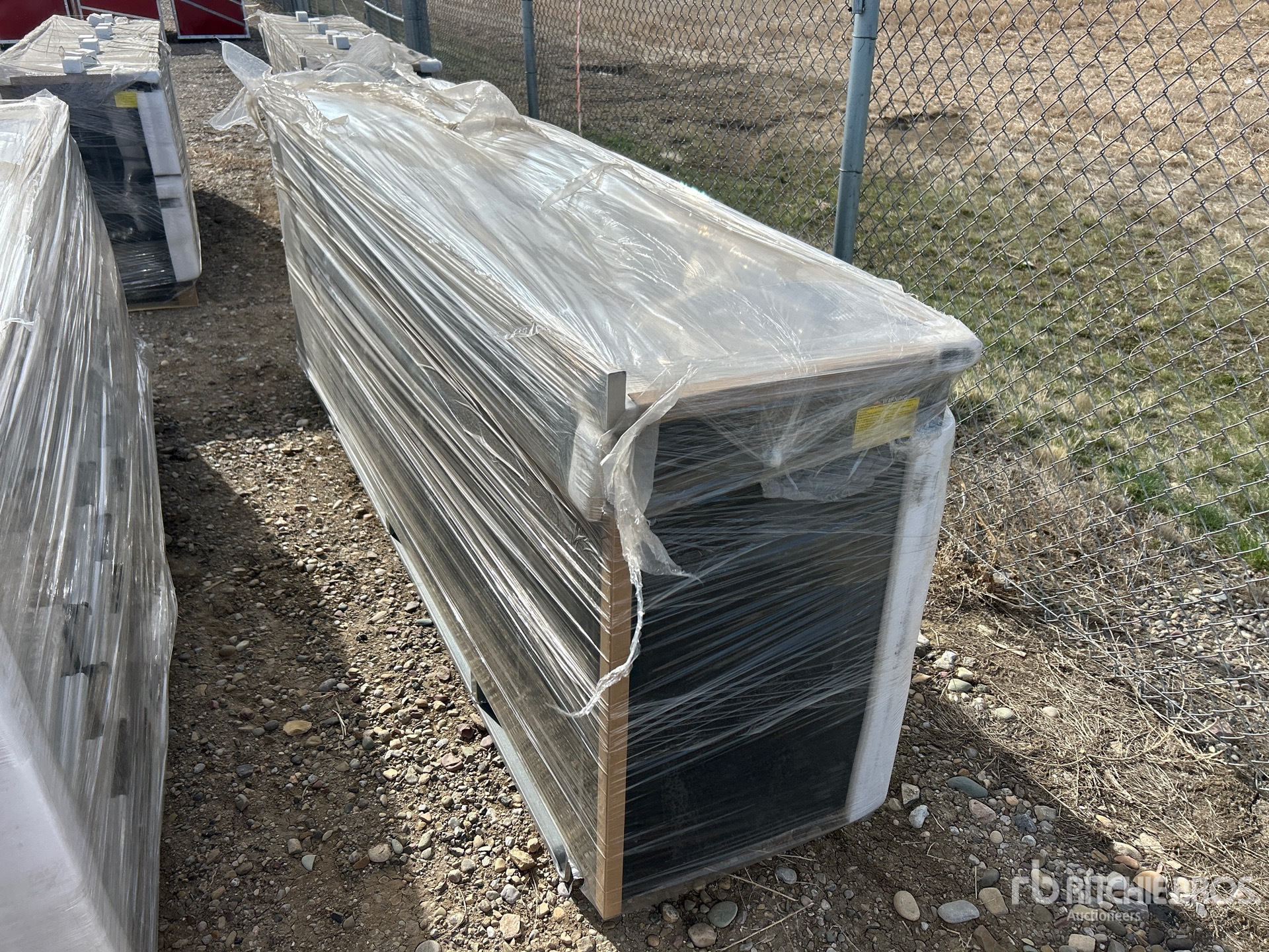 General Appearance with Bild, Ecke hinten rechts