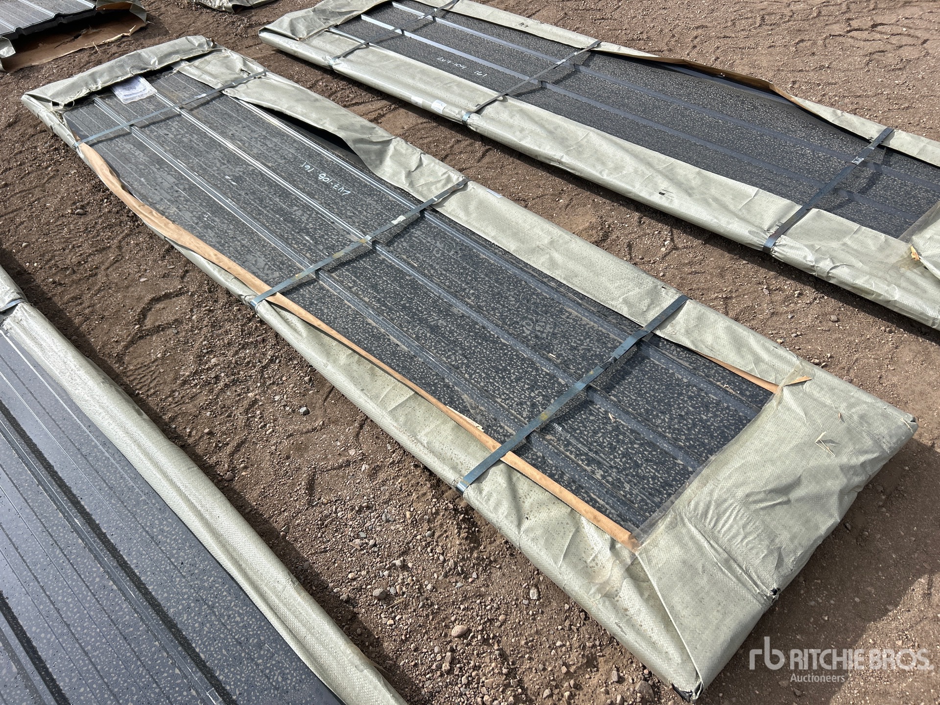 Aspect général with Image, coin avant gauche