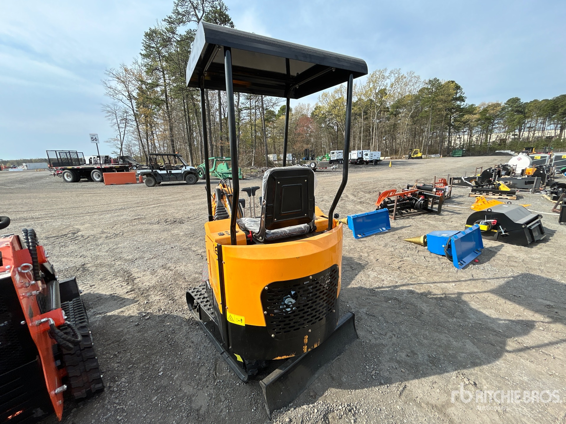 General Appearance with Bild, Ecke hinten links