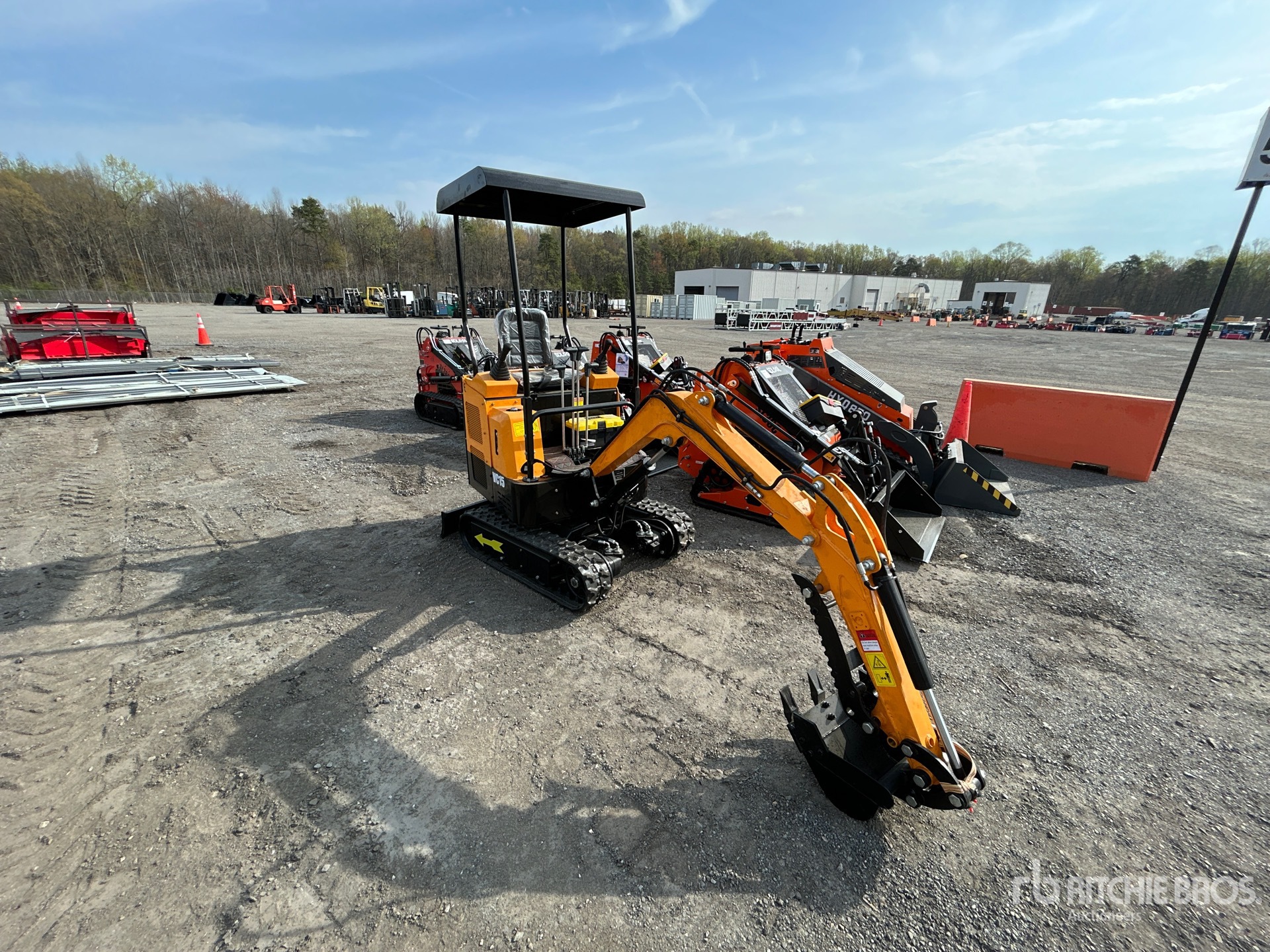 General Appearance with Bild, Ecke vorne rechts