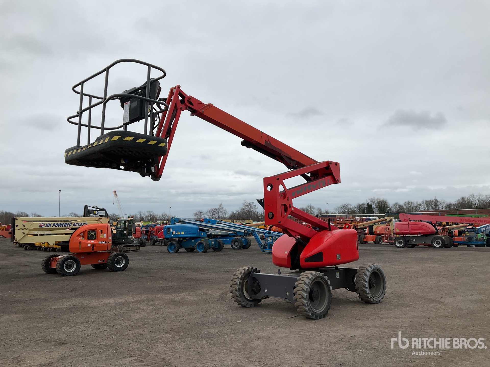 General Appearance with Featured Photo