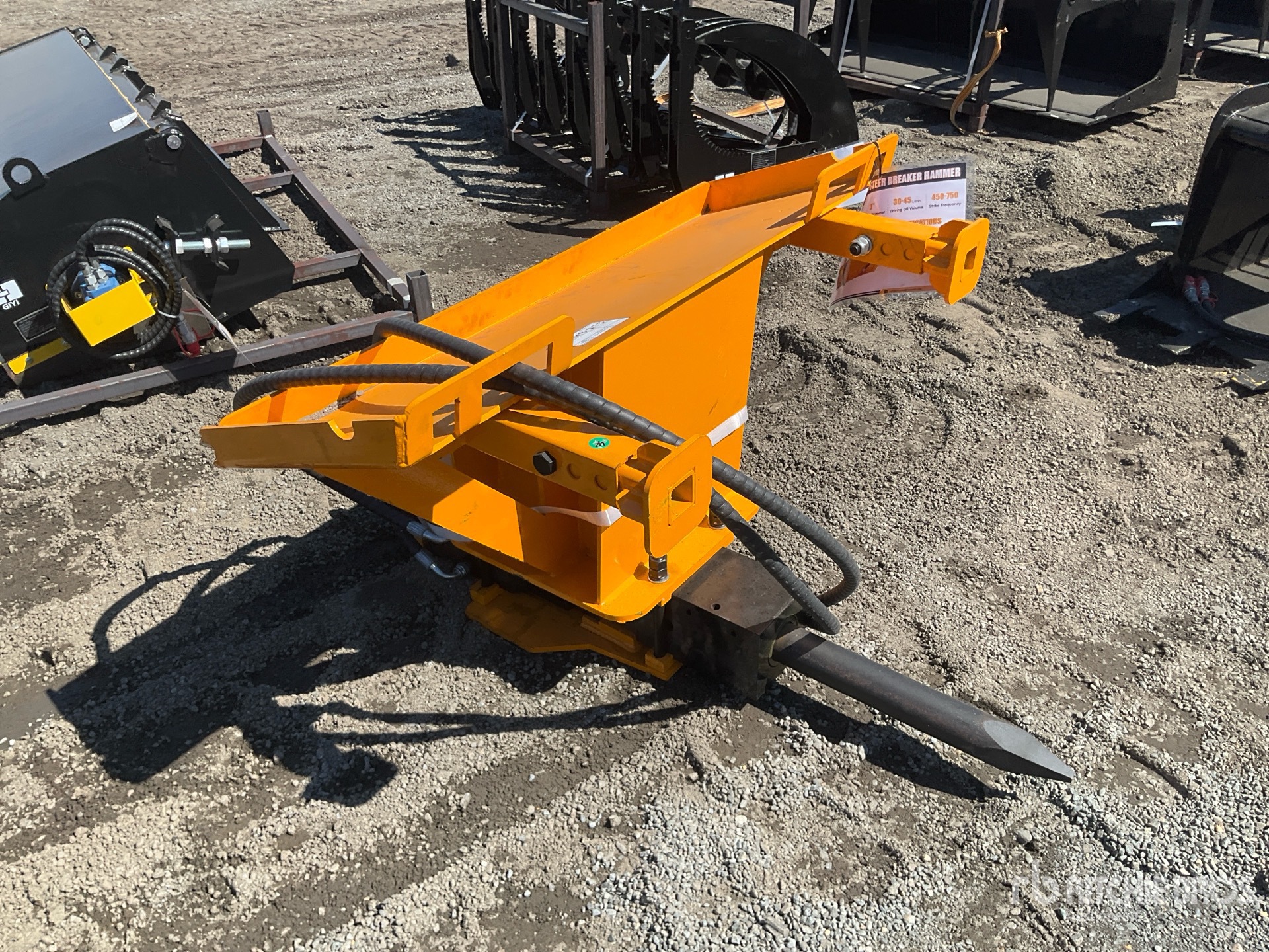 General Appearance with Bild, Ecke vorne rechts