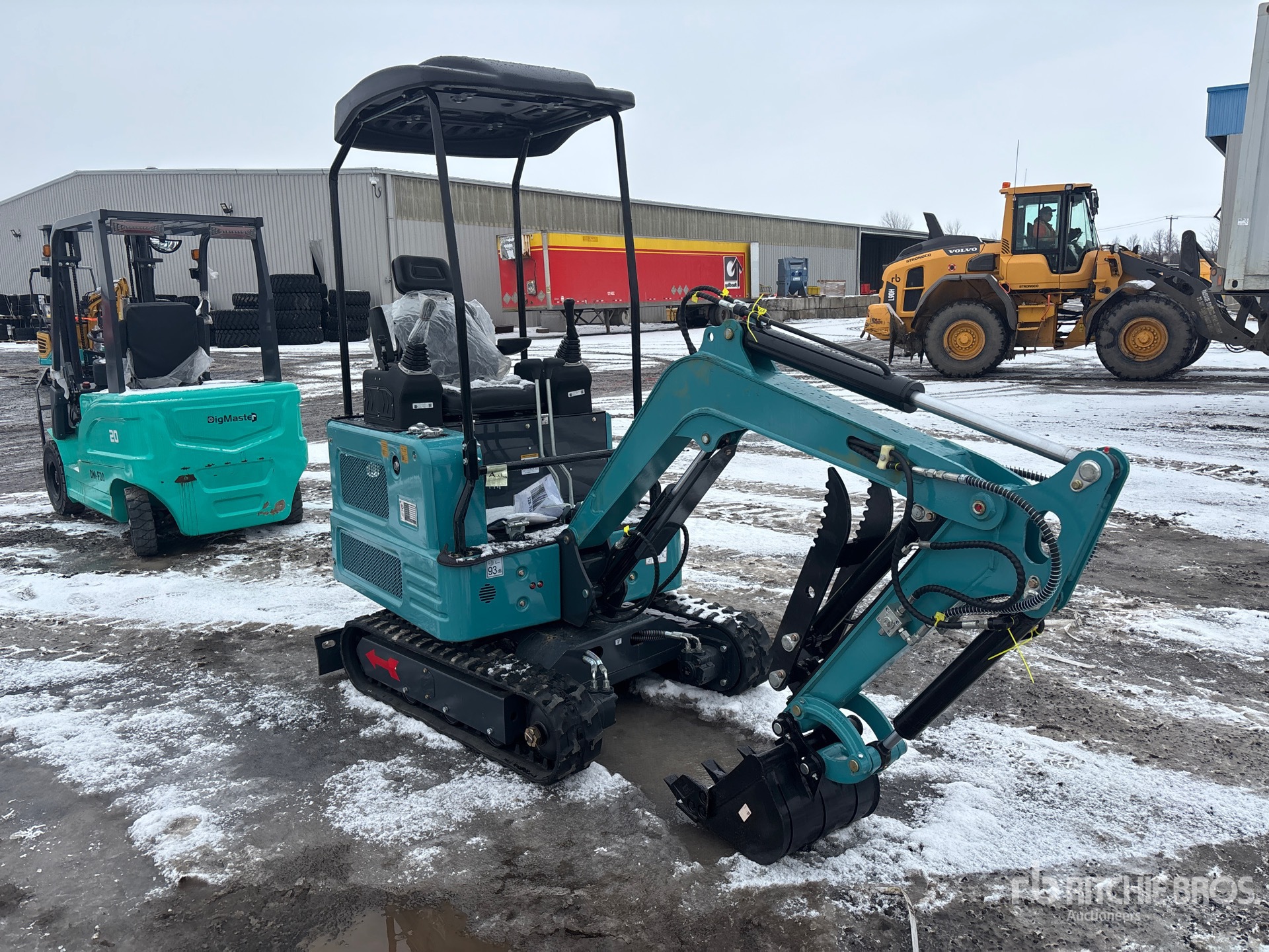 General Appearance with Picture, Right Front Corner