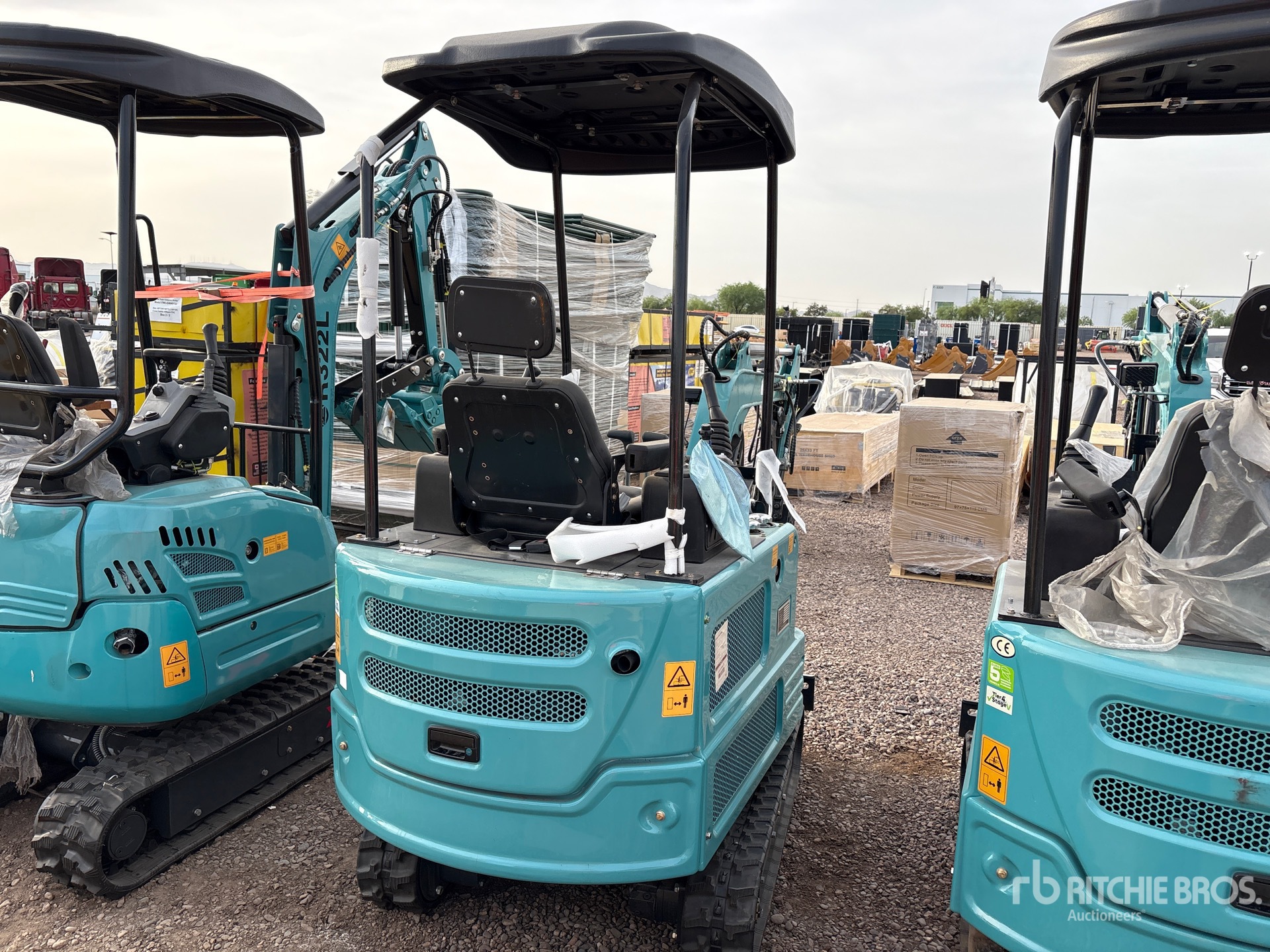 General Appearance with Picture, Left Front Corner