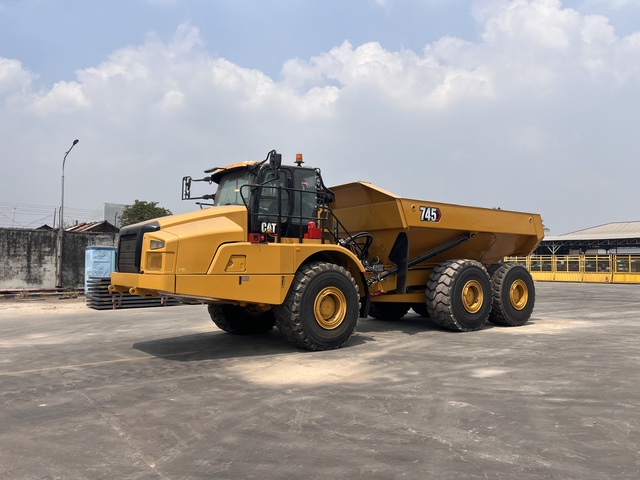 2021 Cat 745 LRC Articulated Dump Truck 2021 Cat 745 LRC Articulated Dump Truck