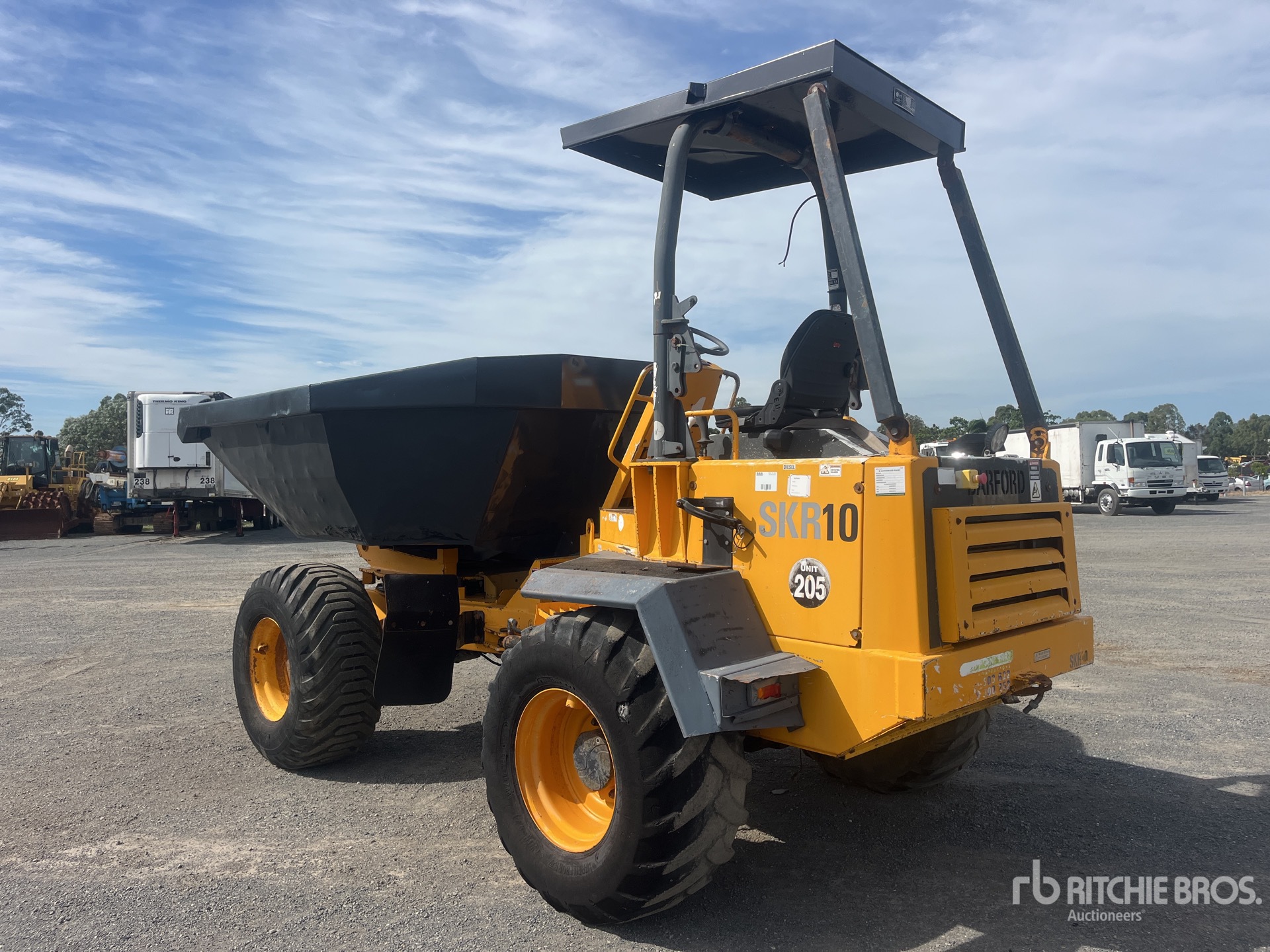 General Appearance with Picture, Left Rear Corner