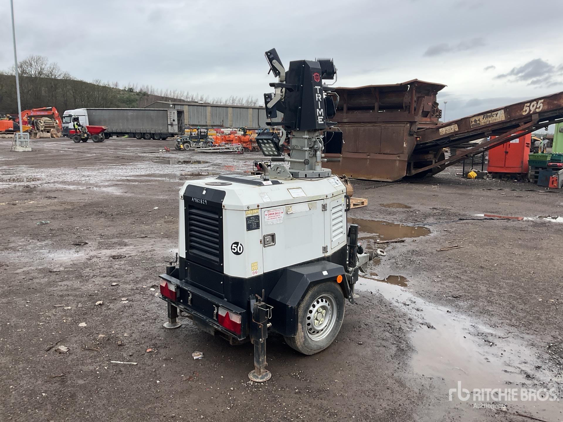 General Appearance with Picture, Right Rear Corner