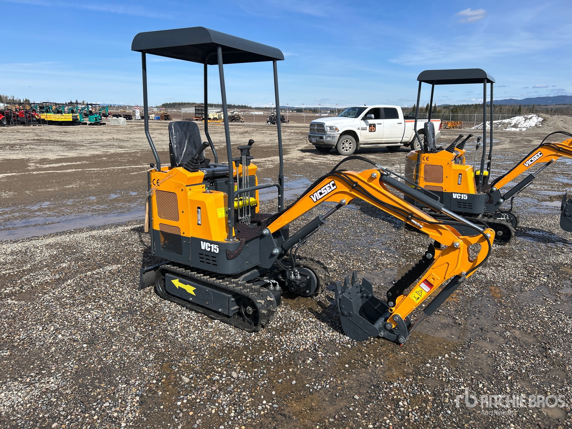 General Appearance with Picture, Right Front Corner