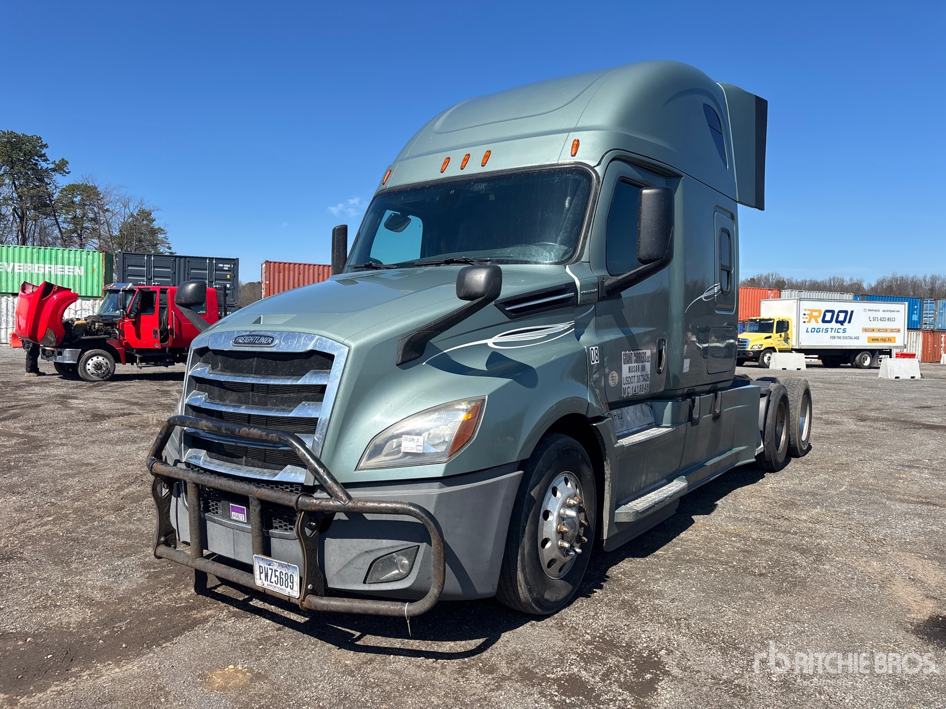 General Appearance with Image, coin avant gauche