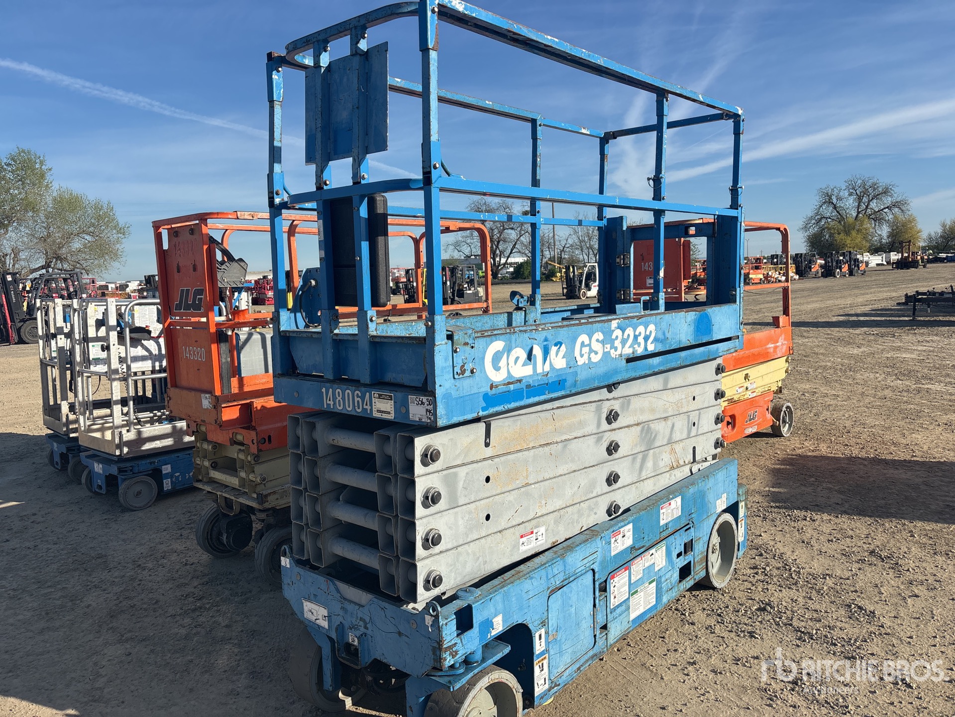 General Appearance with Featured Photo