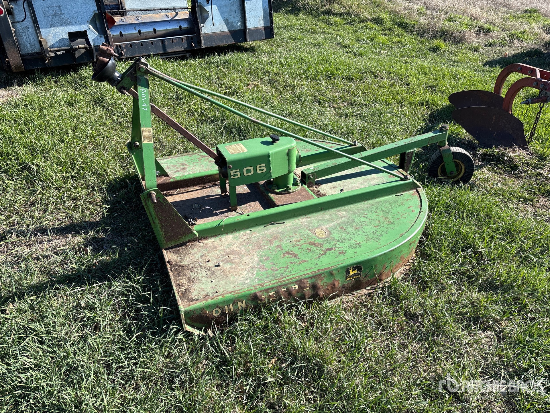 Photo of a  John Deere 506
