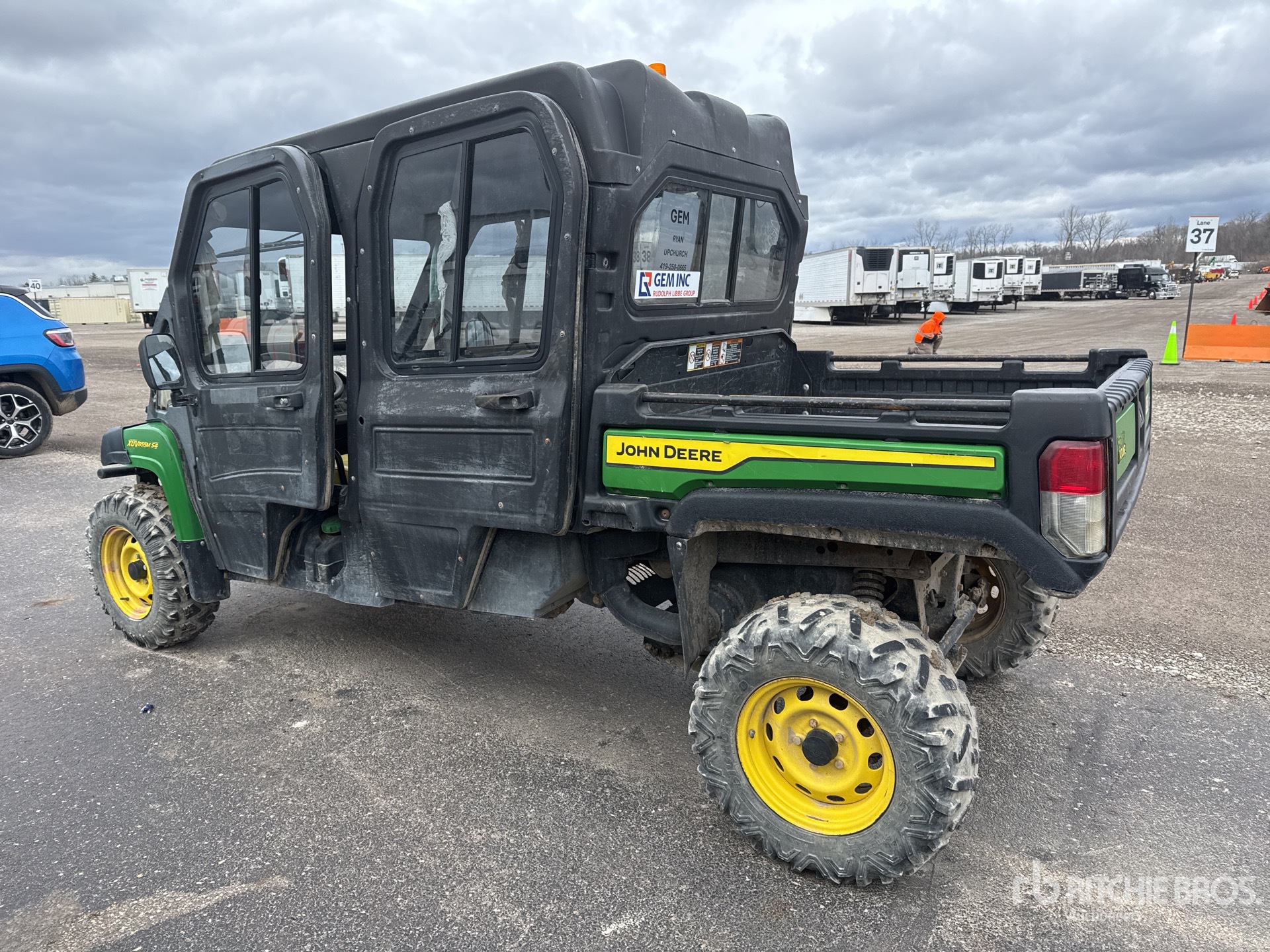 General Appearance with Picture, Left Rear Corner