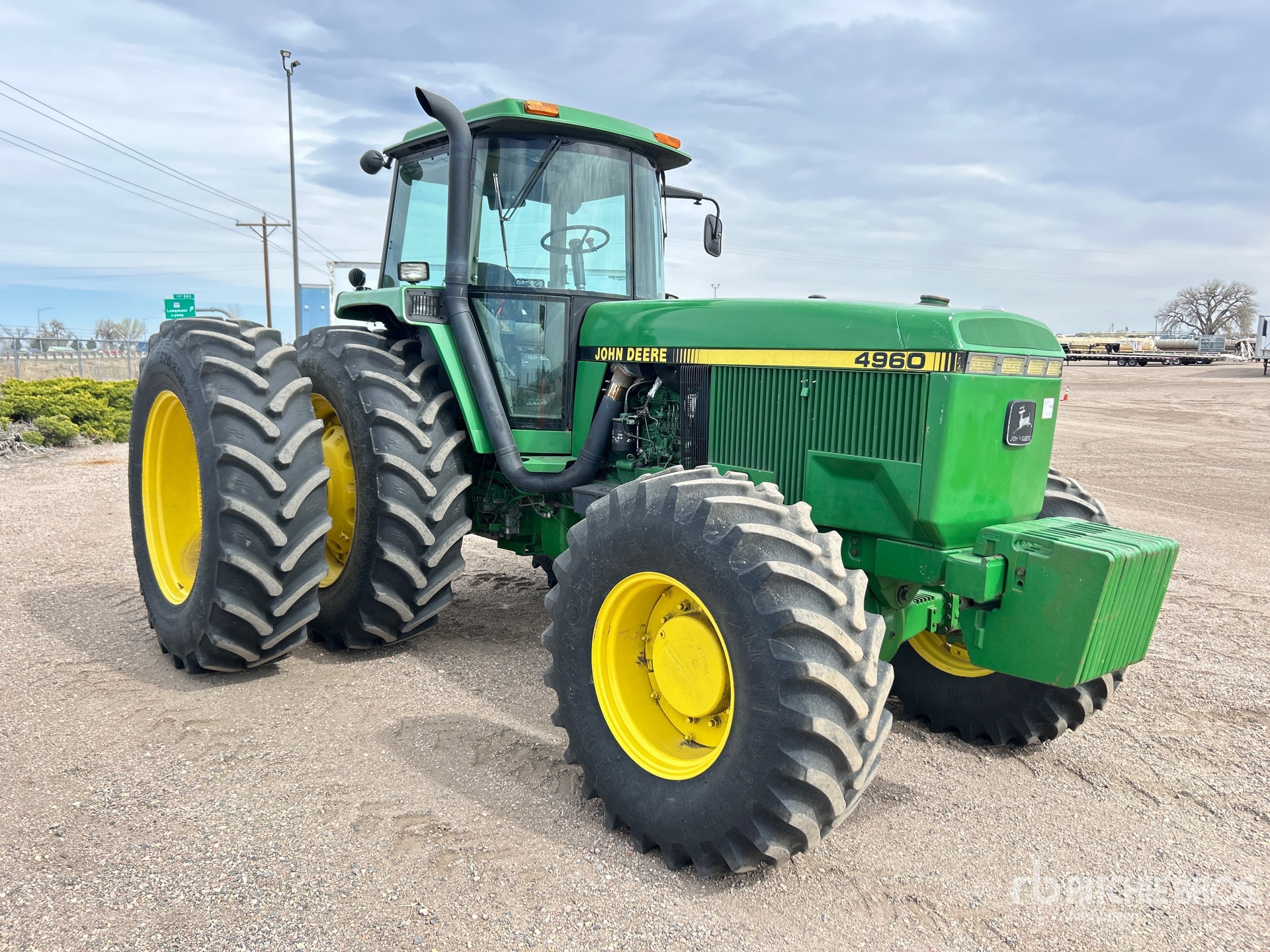 General Appearance with Picture, Right Front Corner