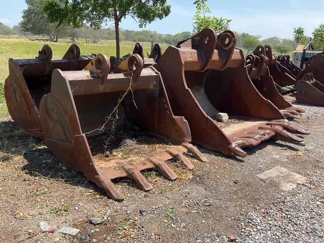 Quantity of (6) 1 (69 in) 1 (77 in) 1 (70 in) 1 (57 in) 1 (86 in) 1 (64 in) Bucket Quantity of (6) 1 (69 in) 1 (77 in) 1 (70 in) 1 (57 in) 1 (86 in) 1 (64 in) Bucket