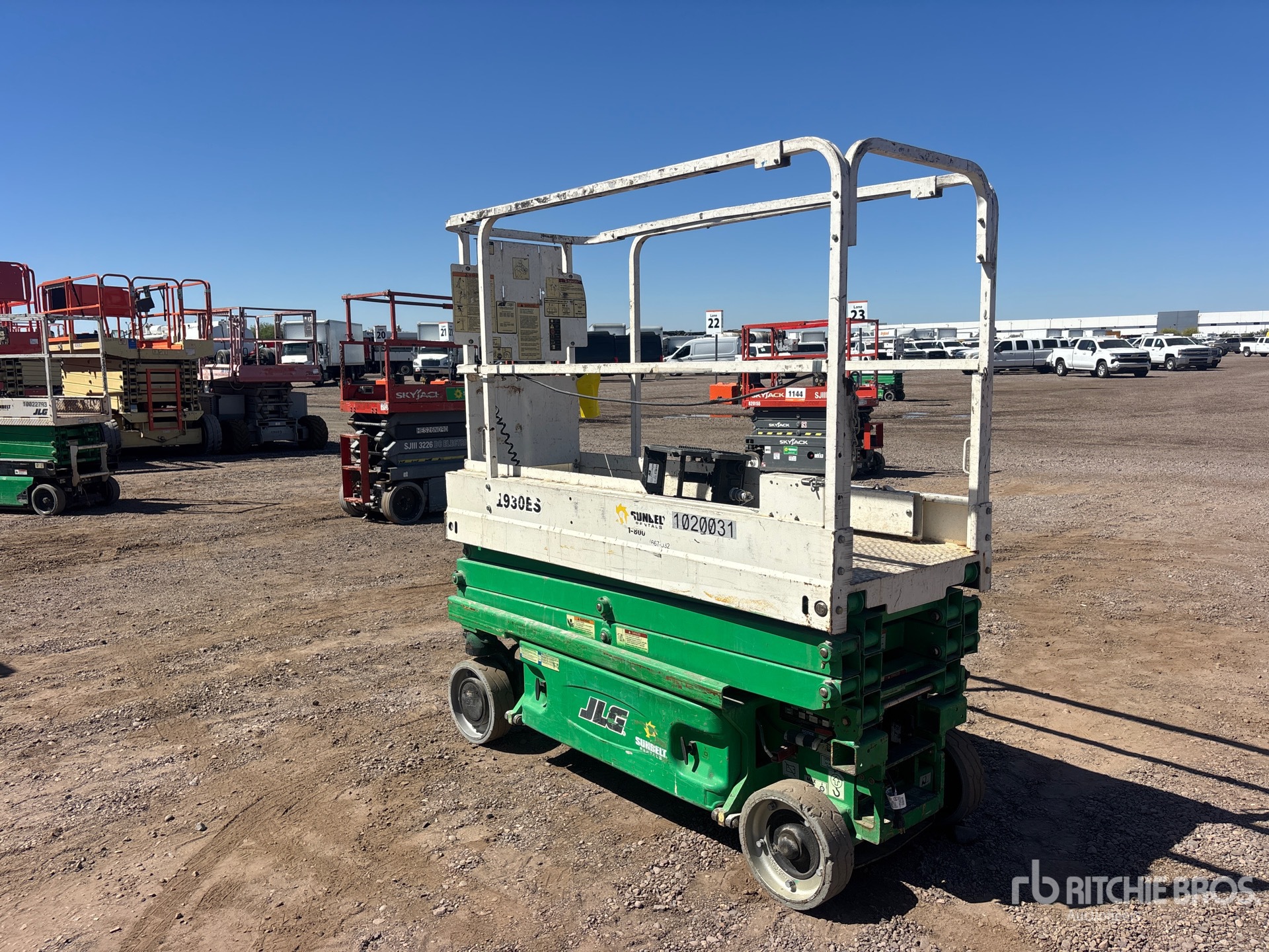 General Appearance with Picture, Left Rear Corner