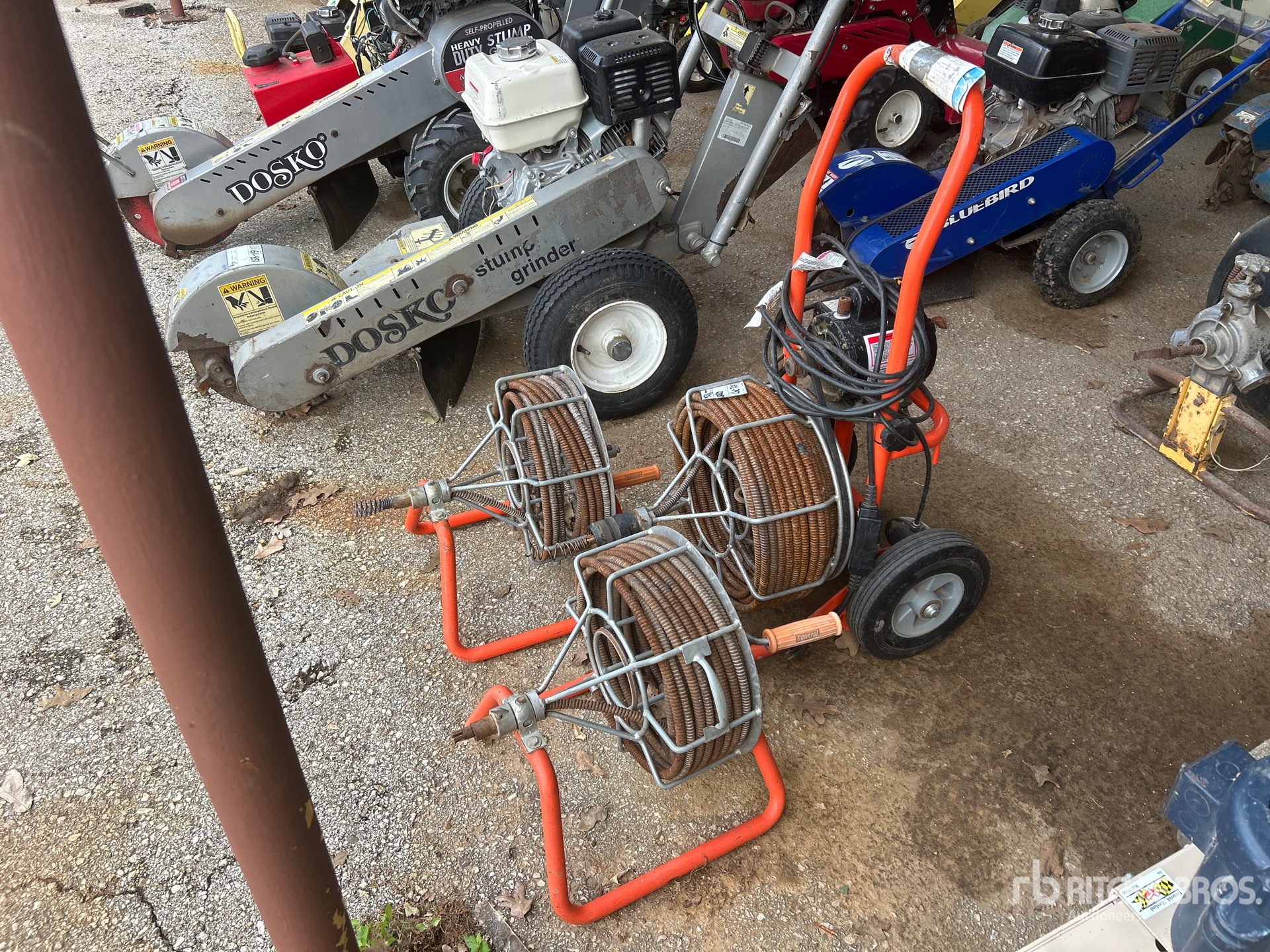 General Appearance with Image, coin avant droit