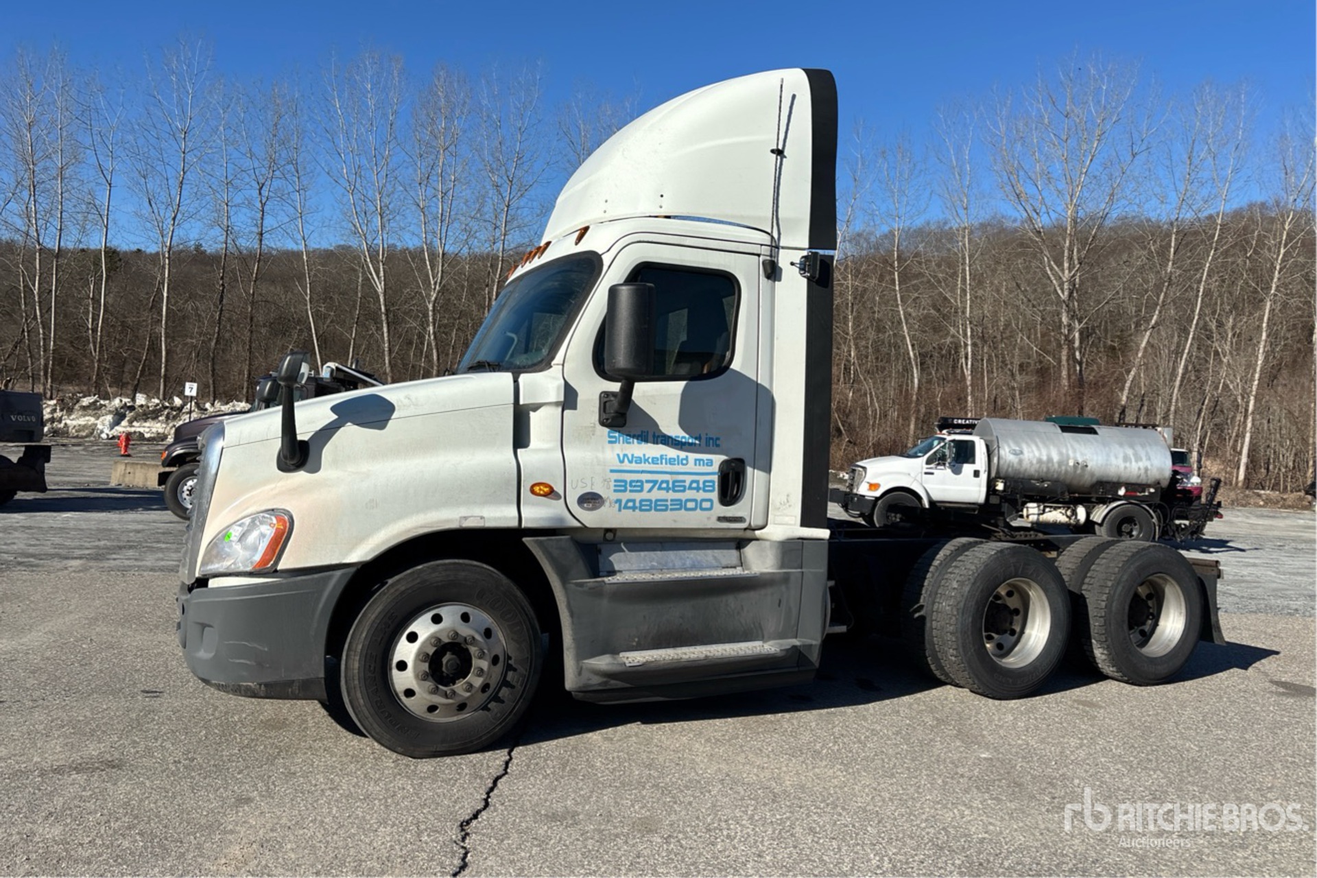 General Appearance with Imagen: esquina delantera izquierda