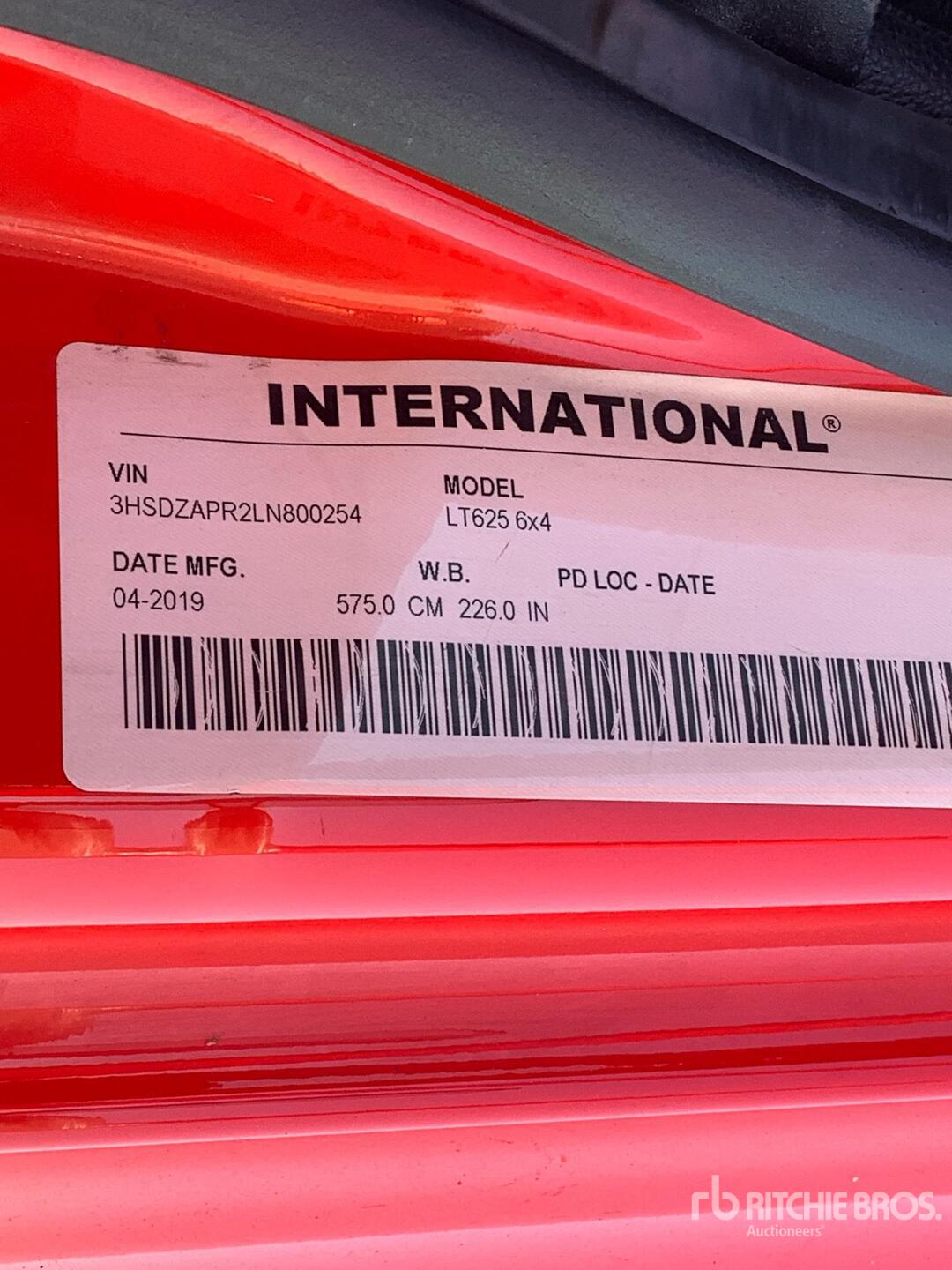 General Appearance with Numero seriale/numero d’identificazione del veicolo (VIN)