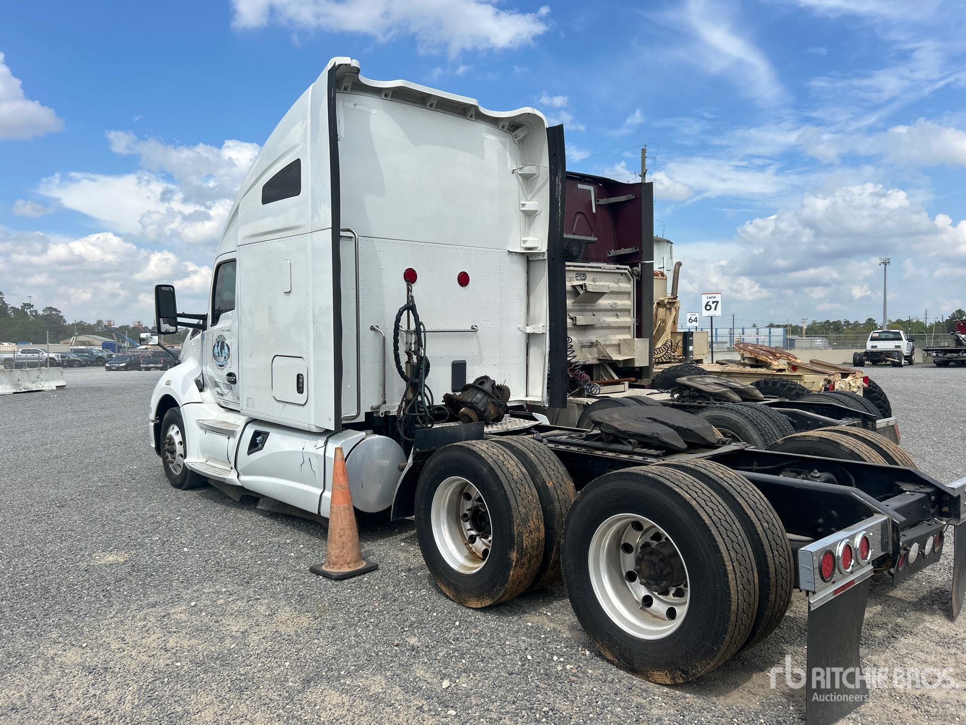 General Appearance with Image, coin arrière gauche