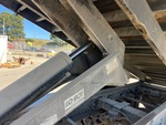 Underbody with Zylinder