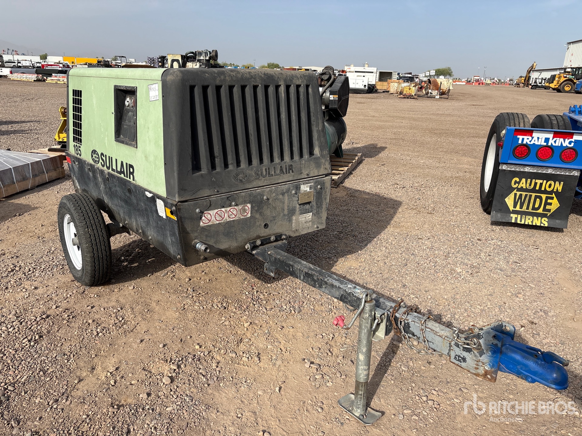 General Appearance with Foto, angolo anteriore destro