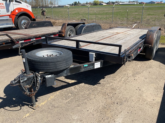 2002 Morgan 2 Axle Tilt Deck Trailer