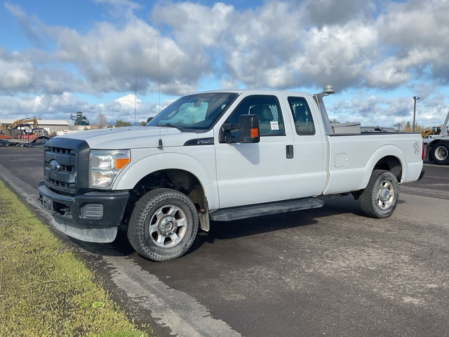 2016 Ford F-250 4x4 Extended Cab Pickup