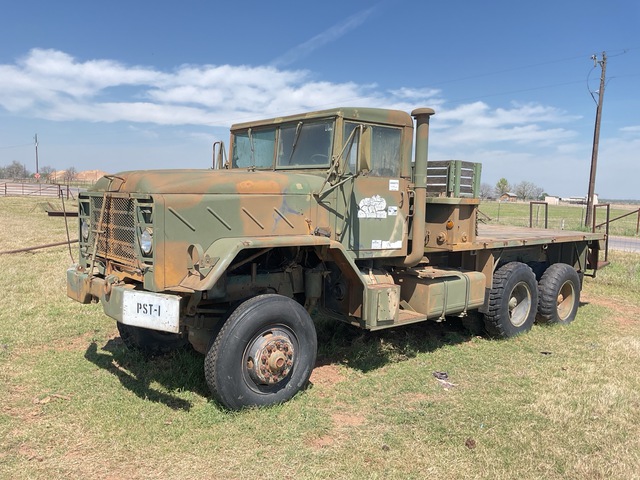1984 AM General M923 2 1/2 Ton 6x6 Cargo Truck