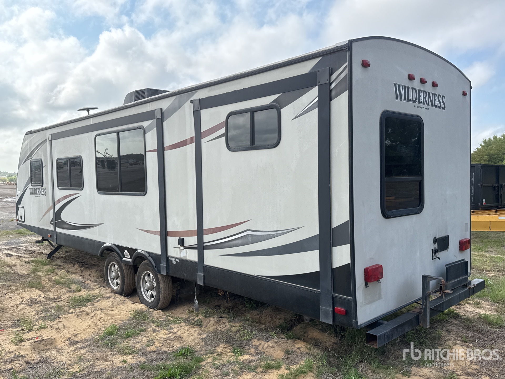 General Appearance with Imagen: esquina trasera izquierda