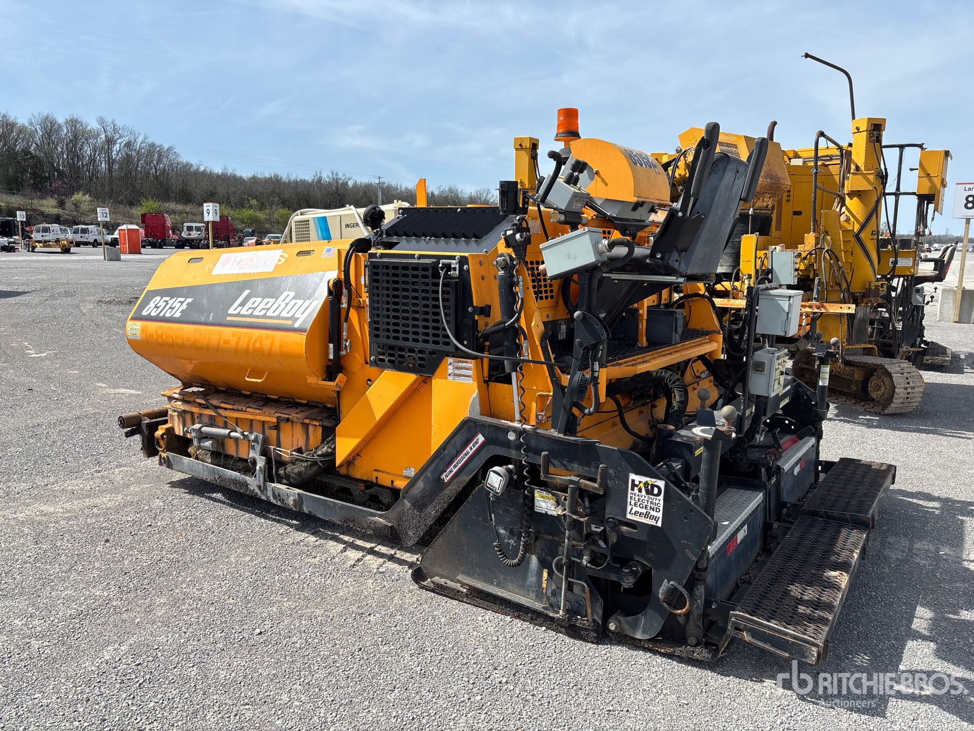 General Appearance with Imagen: esquina trasera izquierda