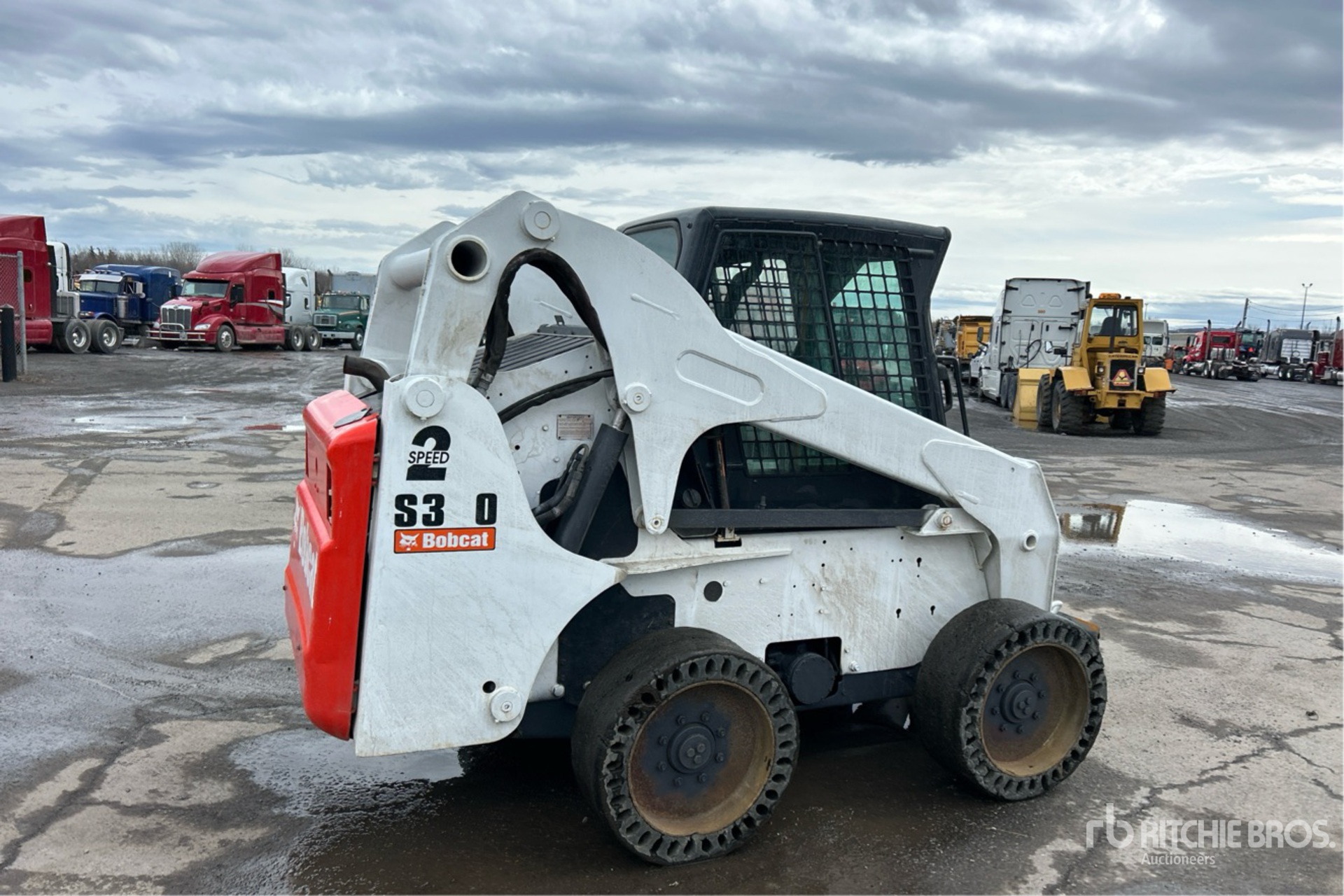 General Appearance with Imagen: esquina trasera derecha