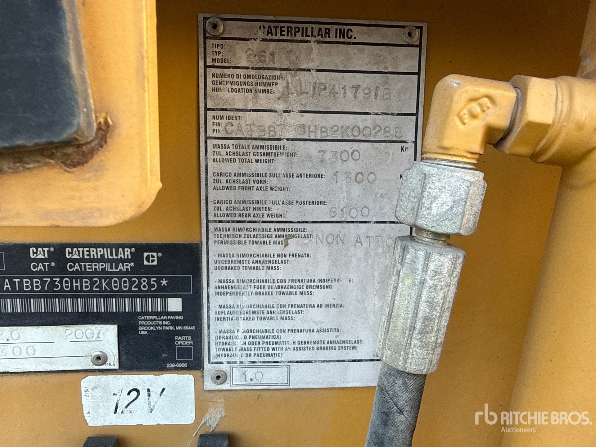 General Appearance with Numero seriale/numero d’identificazione del veicolo (VIN)